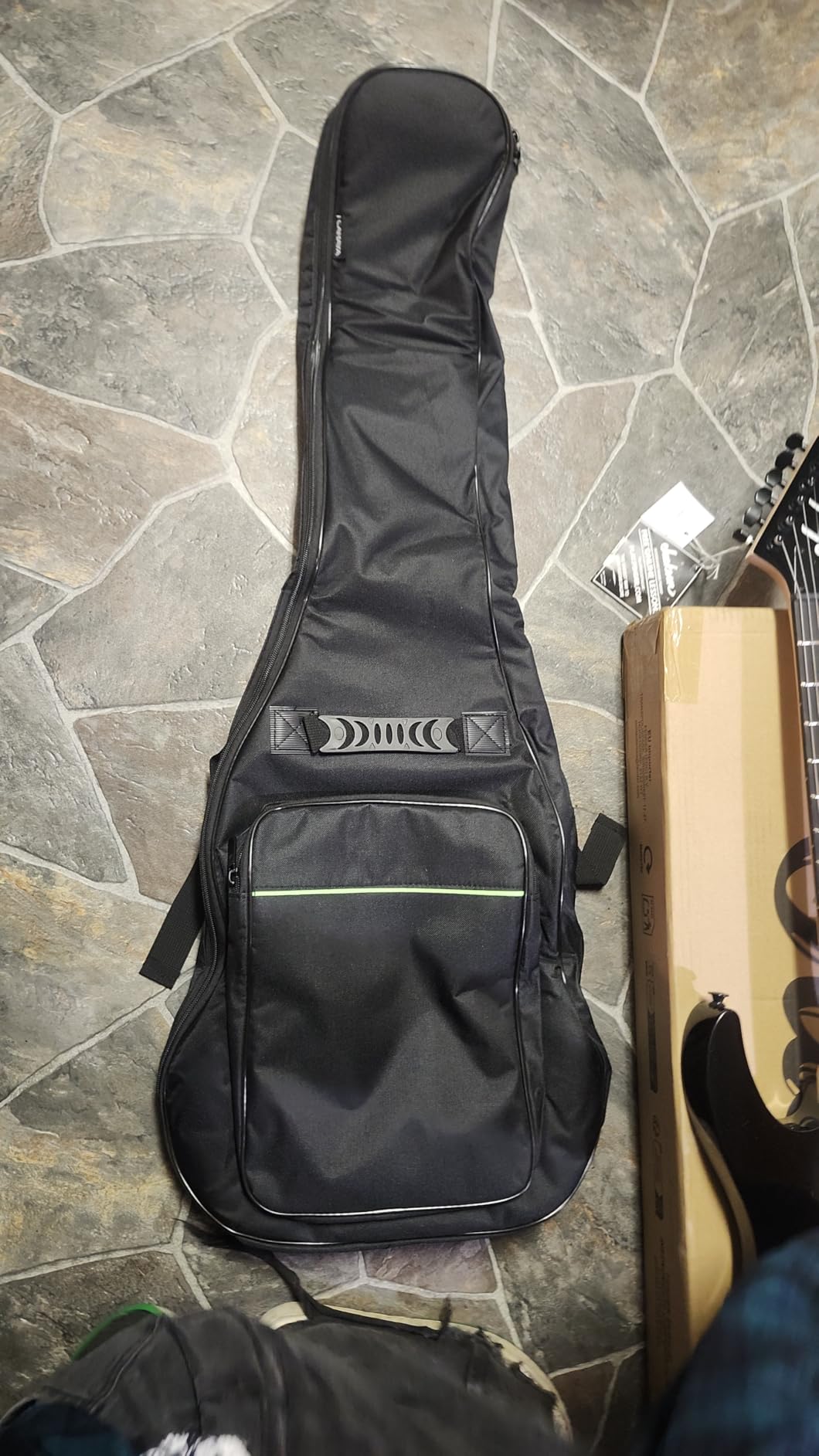 CAHAYA Acoustic Guitar Bag Waterproof Gig Bag Guitar Case 40 41 42 In Green customer photo 2