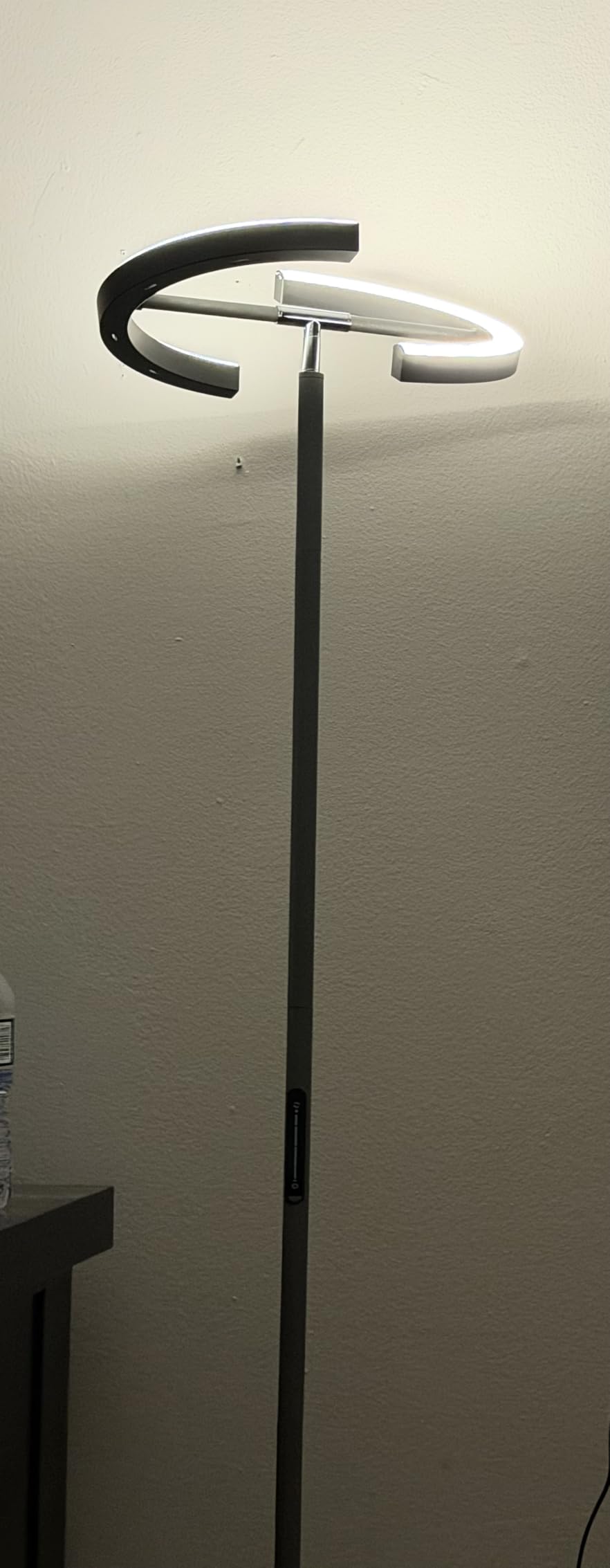 LED Floor Lamp - Rotatable Standing Lamp with Touch & Remote Control, 3000-6000K, 22W Modern Floor Reading Light, Dimmable Corner Uplighter for Living Room Bedroom Office, Black customer photo 2