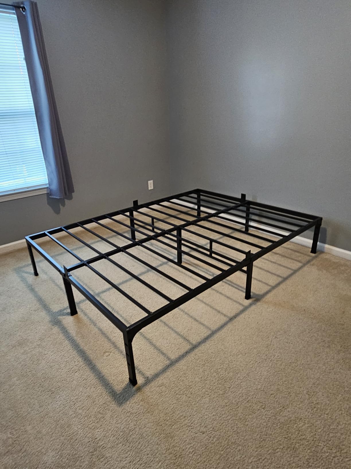 FUIOBYVV King Bed Frame, 14 Inch Heavy Duty Metal Platform Bed Frame King Size Support Up to 3500 lbs, No Box Spring Needed, No Shaking, Steel Slat Support, Noise Free, Easy Assembly customer photo 1