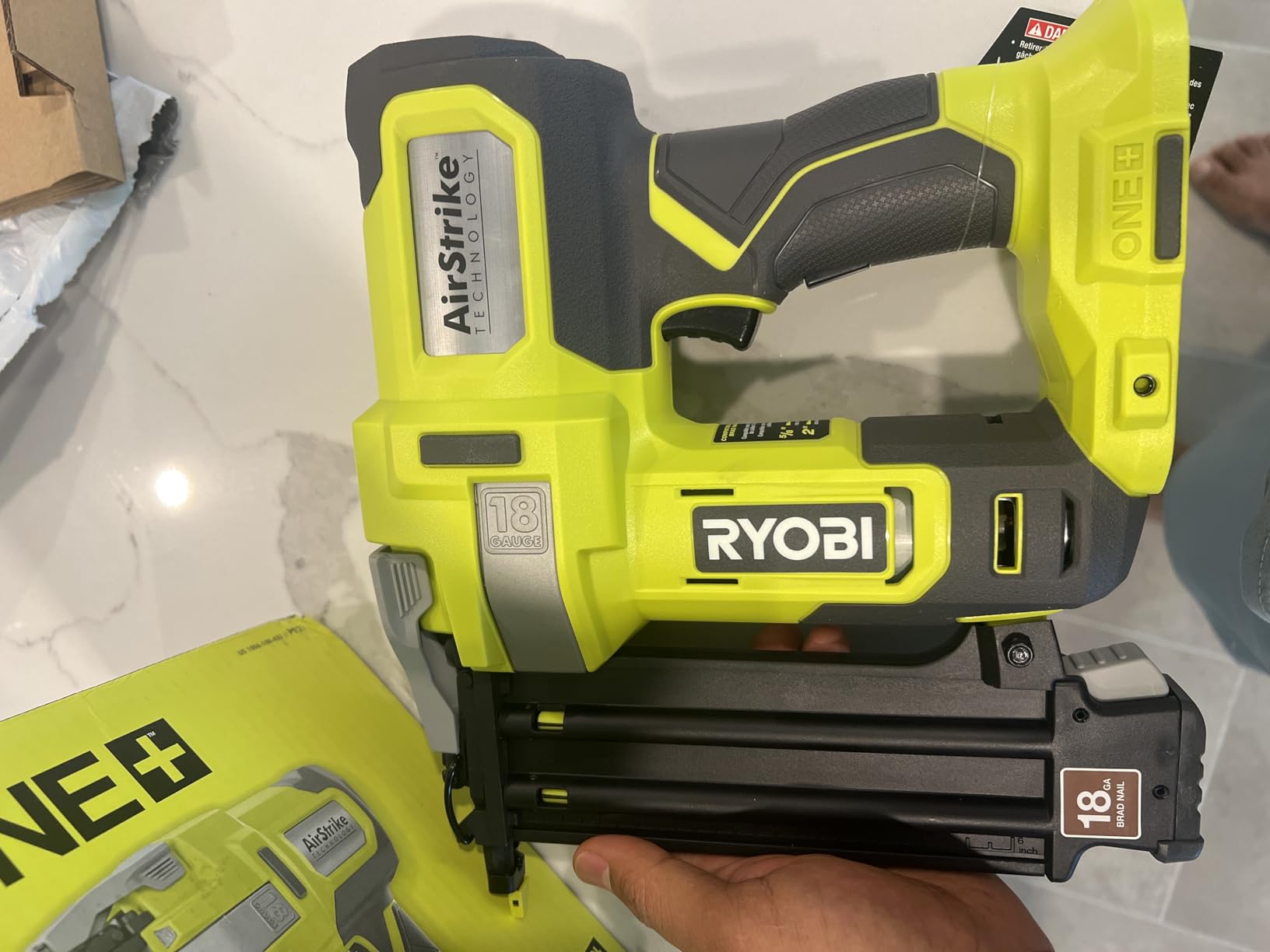 ONE+ 18V 18-Gauge Cordless AirStrike Brad Nailer P321 (Tool Only) customer photo 1