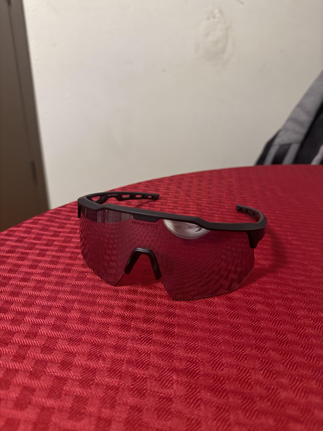 HAAYOT Polarized Sports Sunglasses for Men Women Youth Baseball Cycling Running Softball Biking Glasses 5 Lenses customer photo 2