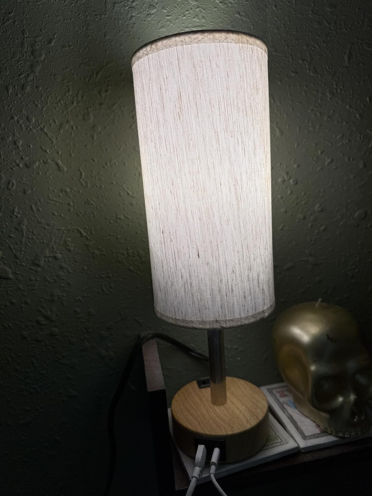 Fenmzee Bedside Table Lamp for Bedroom - 3 Way Dimmable Touch Lamp USB C Charging Ports and AC Outlet, Small Lamp Wood Base Round Flaxen Fabric Shade for Living Room, Desk, LED Bulb Included customer photo 2