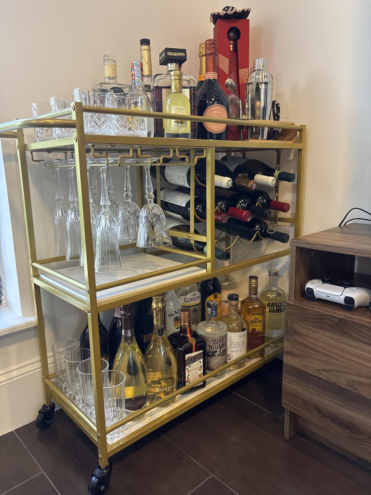 Lifewit Bar Cart for The Home, 3 Tier Drink Cart with Lockable Wheels, 12 Wine Rack and 3 Rows Glass Holders, Liquor Serving Cart for Livingroom, 80 x 33.2 x 86 cm/31.6 x 13.1 x 33.9 inch Gold customer photo 1