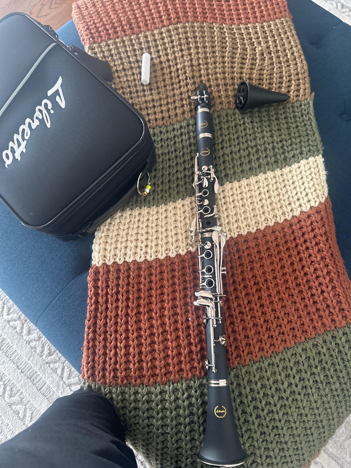 Libretto Bb Clarinet Set for Beginner and Intermediate Players, Name-Brand Mouthpiece & Reeds, Music Stand, Cleaning Kit, Instructions, Backpack Case, 5-Leg Stand, Educator-Recommended customer photo 2