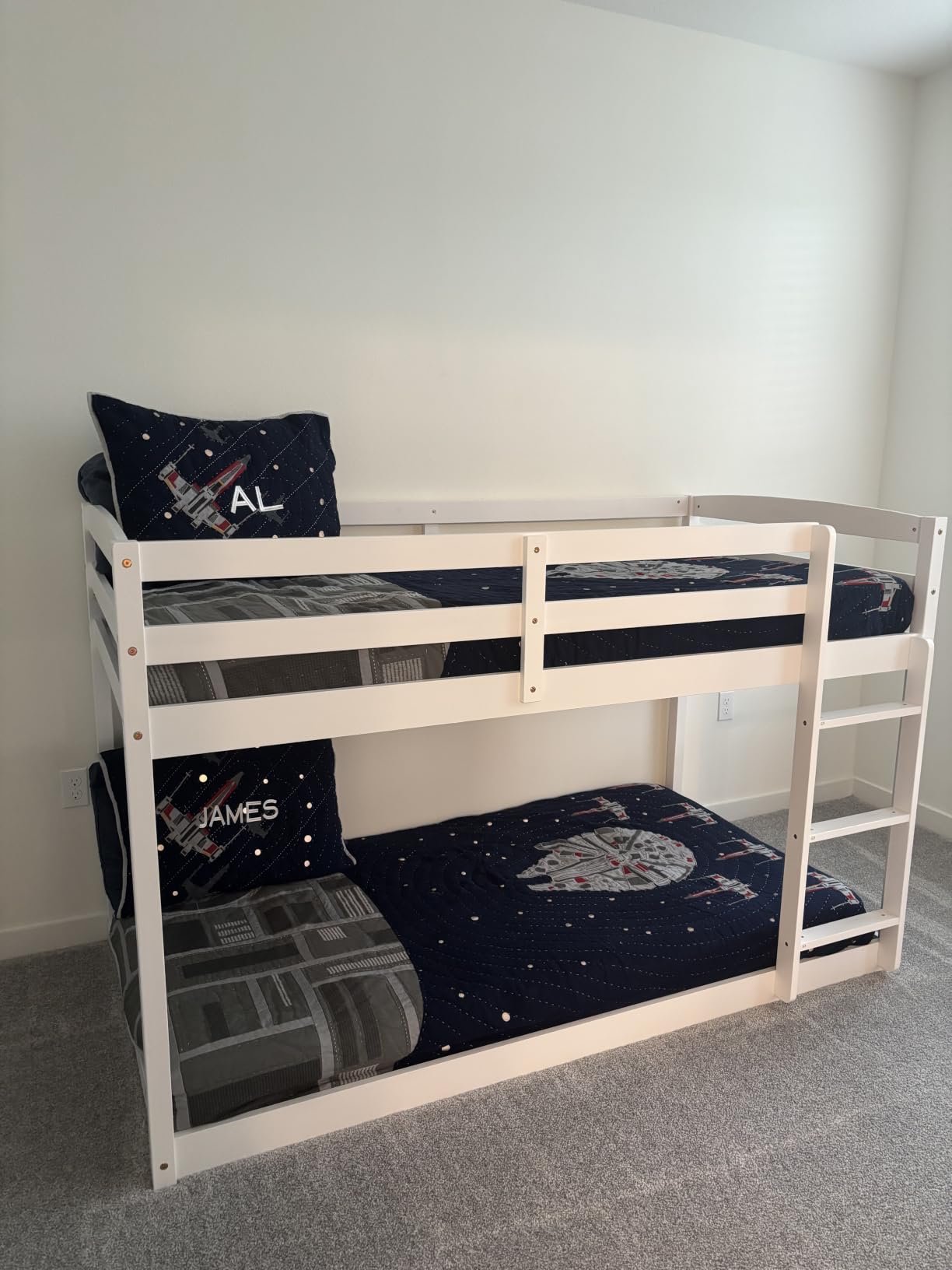 KOMFOTT Low Bunk Bed Twin Over Twin, Solid Wood Bunk Bed Frame with Built-in Ladder & Safety Guardrails, Space-Saving Low Bunk Bed for Kids, Teens, No Box Spring Needed customer photo 1