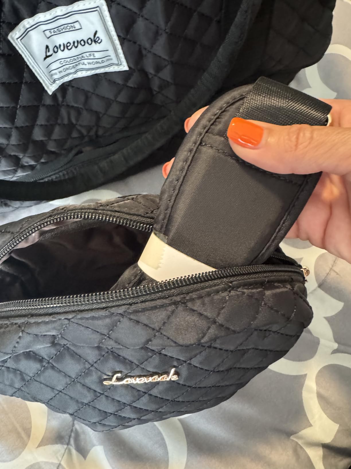 LOVEVOOK Travel Duffle Bag,Weekender Bags for Women with Shoe Compartment，Carry on Overnight Bag with Toiletry Bag,Gym Duffel Bag with Wet Pocket, Hospital Bags for Labor and Delivery customer photo 2