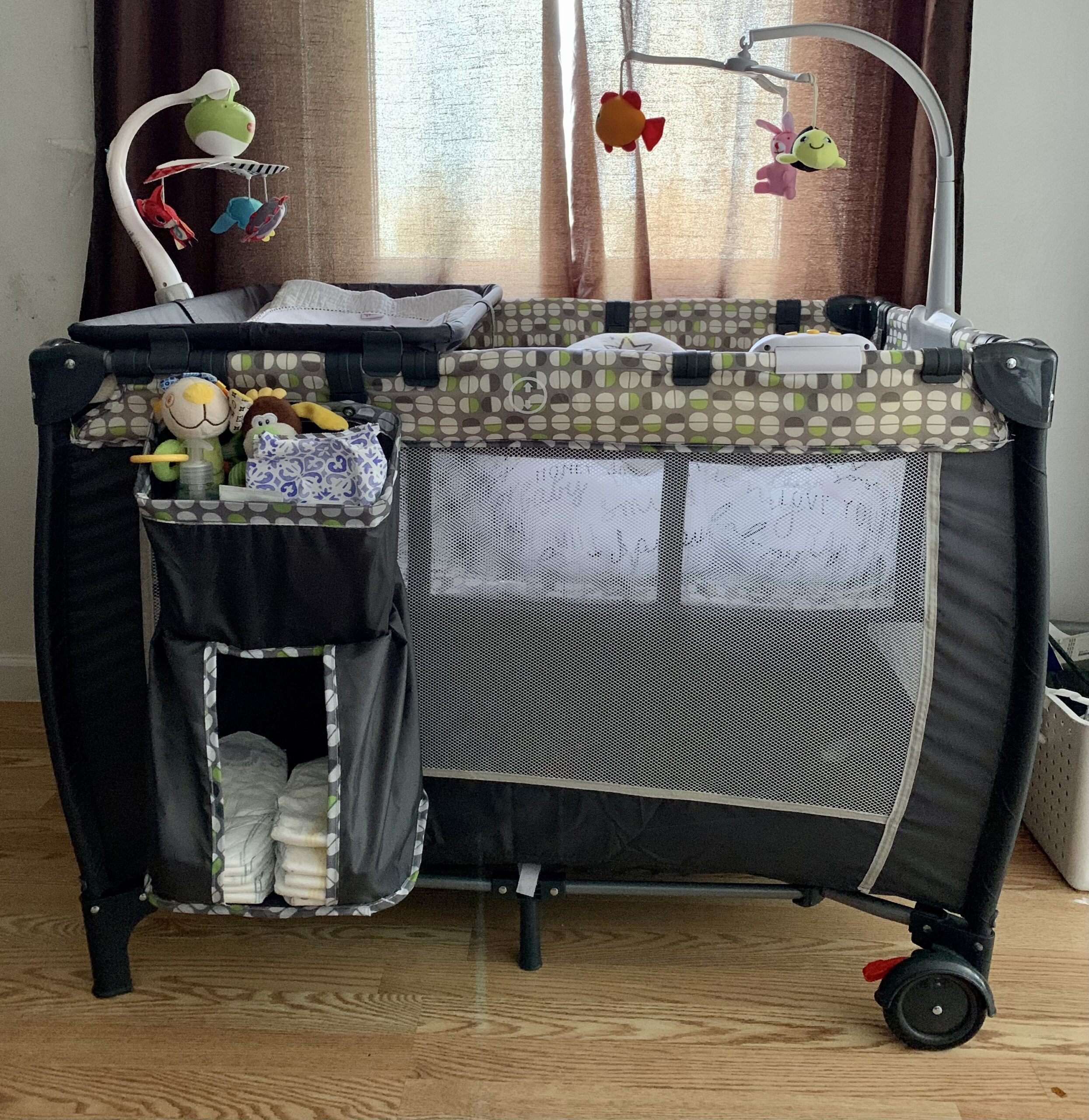 Costzon 3 in 1 Pack and Play with Bassinet, Portable Baby Playard with Changing Table, Music Box, Hangings, Wheels/Brake, Basket, Foldable Infant Bassinet Crib for Baby Toddlers Indoor Outdoor customer photo 2