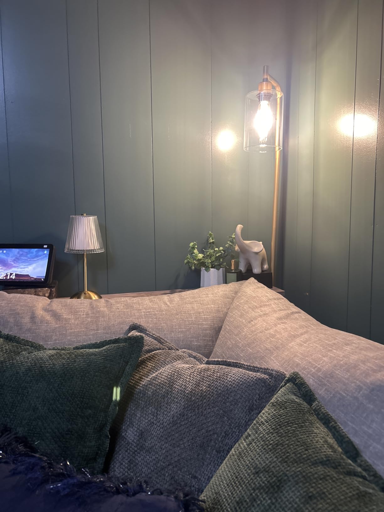 Ziisee Industrial Floor Lamp with Glass Shade - Black, LED Bulbs, Foot Pedal Switch, Easy Assembly customer photo 1