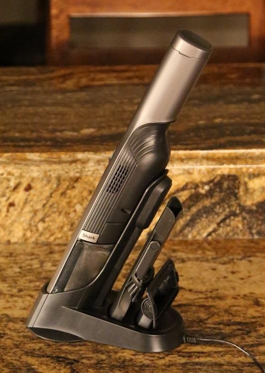 Shark WANDVAC Cordless Hand Vac, Lightweight, Versatile and Portable at 1.4 lbs., Powerful Suction for Pet Hair, Charging Dock, One-Touch Empty for Car & Home, Duster Crevice Tool, Black, WV201BK customer photo 2