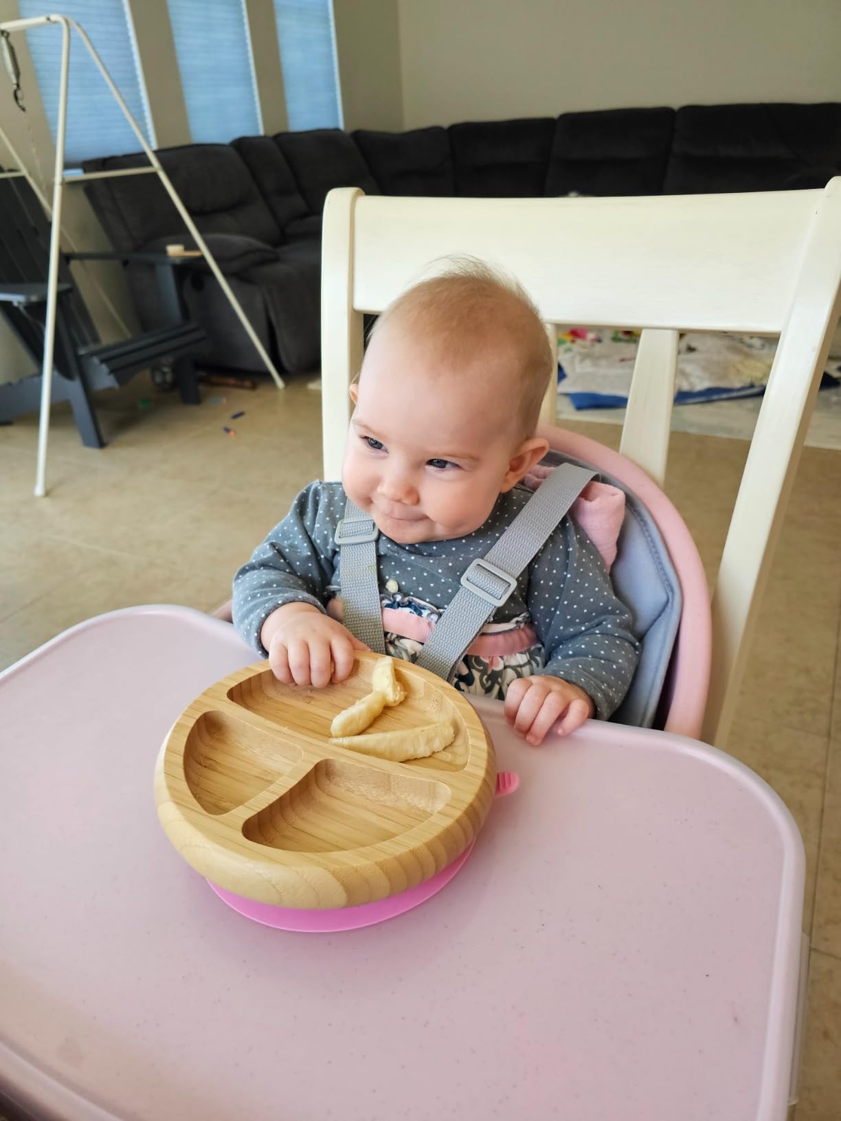 Maxi-Cosi Moa 8-in-1 High Chairs for Babies and Toddlers, Machine Washable Infant High Chair, Compact, Convertible to Booster Seat for Table, Lightweight Design, Classic Slate customer photo 1