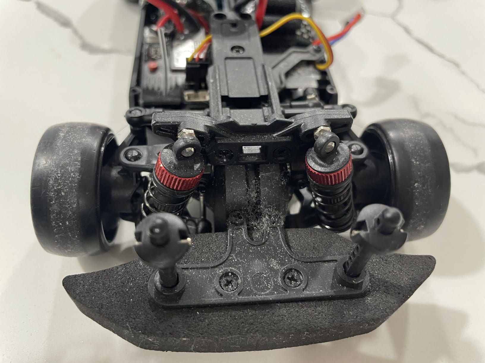 HAIBOXING 2197, RC Drift Cars, 1/18 Scale, High Speed Performance with Gyro, 2.4GHz Remote Control Cars, 28 KM/H RTR for Kids and Adults, Electric Powered 4WD RC Rally Car with 2 Rechargeable Batteries customer photo 2