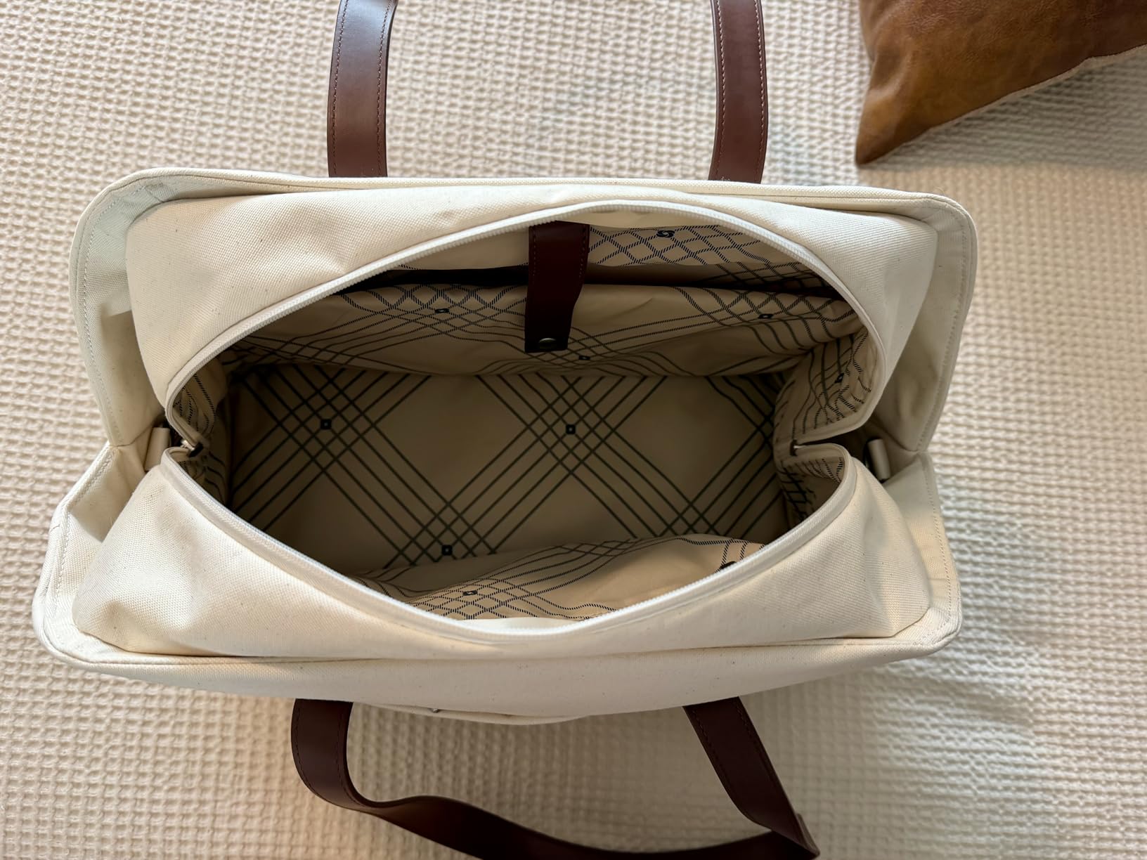 Virtuosa Weekender Duffel Overnight Bag with Laptop Computer Sleeve customer photo 1