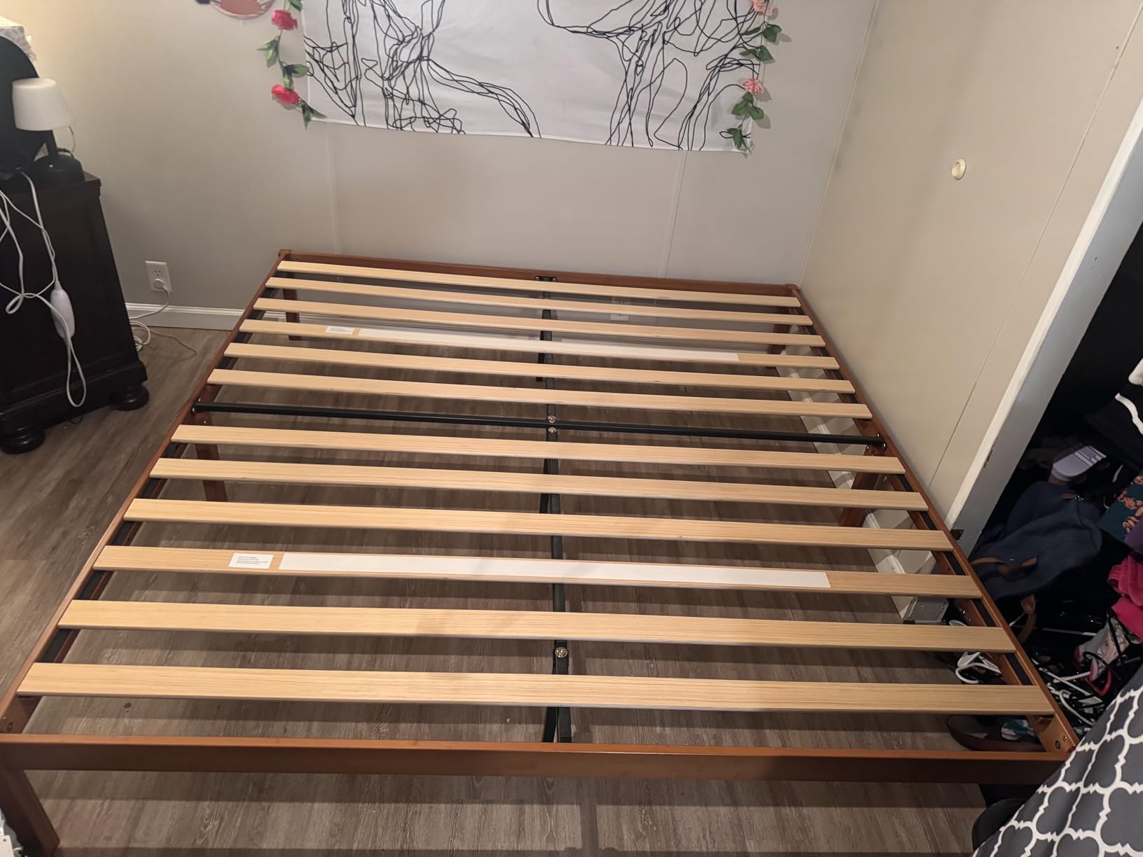 Zinus Ellie 14 Inch Queen Bamboo Platform Bed Frame, Wood Slat Support, No Box Spring Needed, Easy Assembly, Brown customer photo 2
