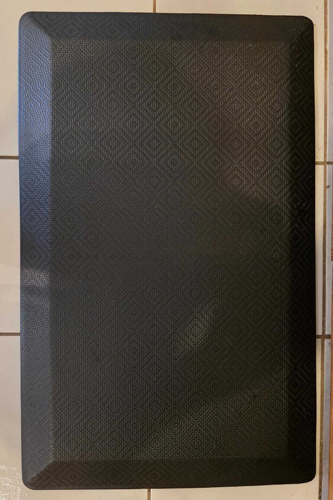 Ophanie Kitchen Mats for Floor, 3/4 inch Thick, 20x32 Anti Fatigue Cushioned Mat, Kitchen Rugs, Waterproof, Comfort Ergonomic Standing Mat for Office, Home, Sink with 99+ Pairs of Anti-Slip Bottom Ridges customer photo 1
