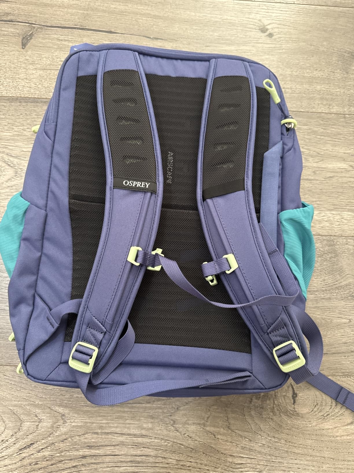 Osprey Daylite Expandable 26+6 Travel Pack, Tumbleweed Yellow/Tunnel Vision customer photo 2