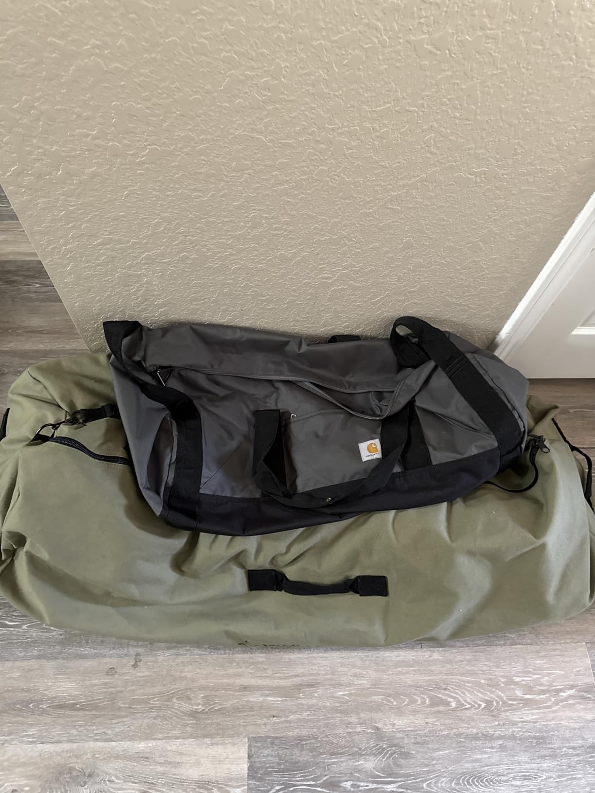 Carhartt Classic Round Duffel with Utility Pouch, Heavy-Duty, Water-Resistant Packable Gear Bag for Jobsite, Gym, and Travel customer photo 1