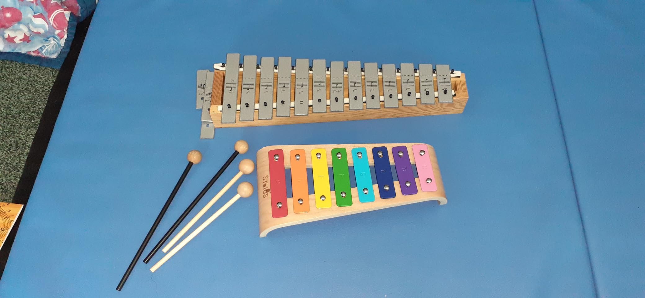 Wooden Xylophone for Kids and Toddlers, Kid-Friendly Design, 8 Notes of Rainbow Color, Tuned C-Key Xylophone with Mallets and Music Songbook, Kids Musical Instrument Educational Montessori Toy customer photo 2