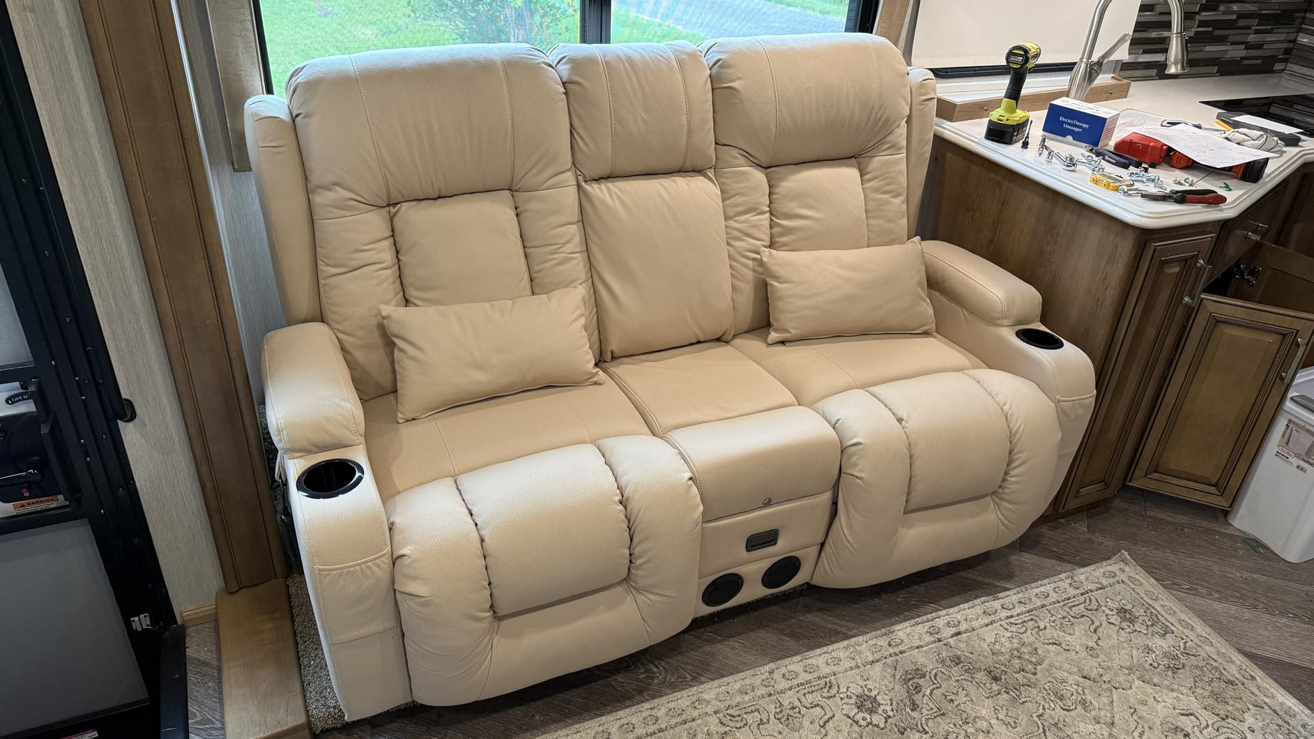 URRED Power Loveseat Recliner Sofa with Massage & Heat,Black:67