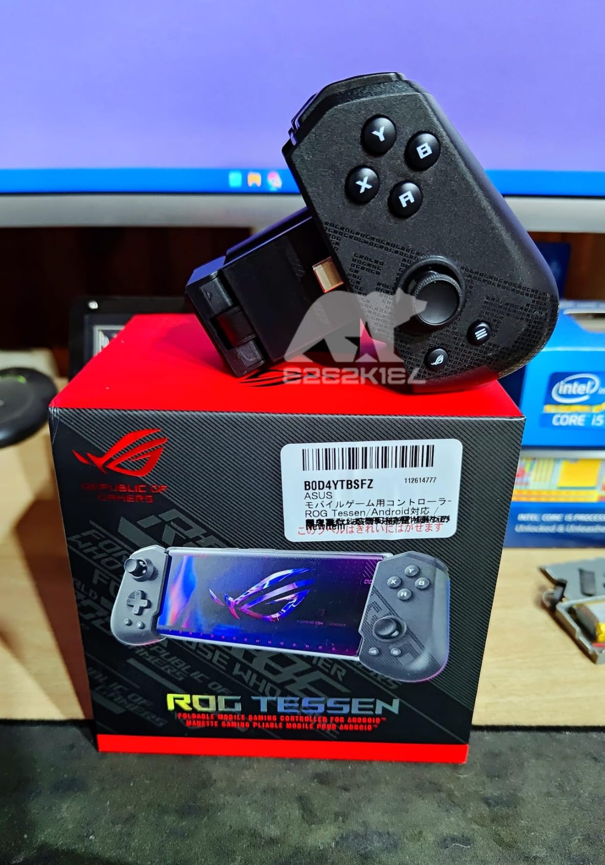 ASUS ROG Tessen Mobile Gaming Controller - Android Phones ONLY, Foldable, Compact, Wired USB-C, Programmable, Fast Charging, RGB customer photo 1