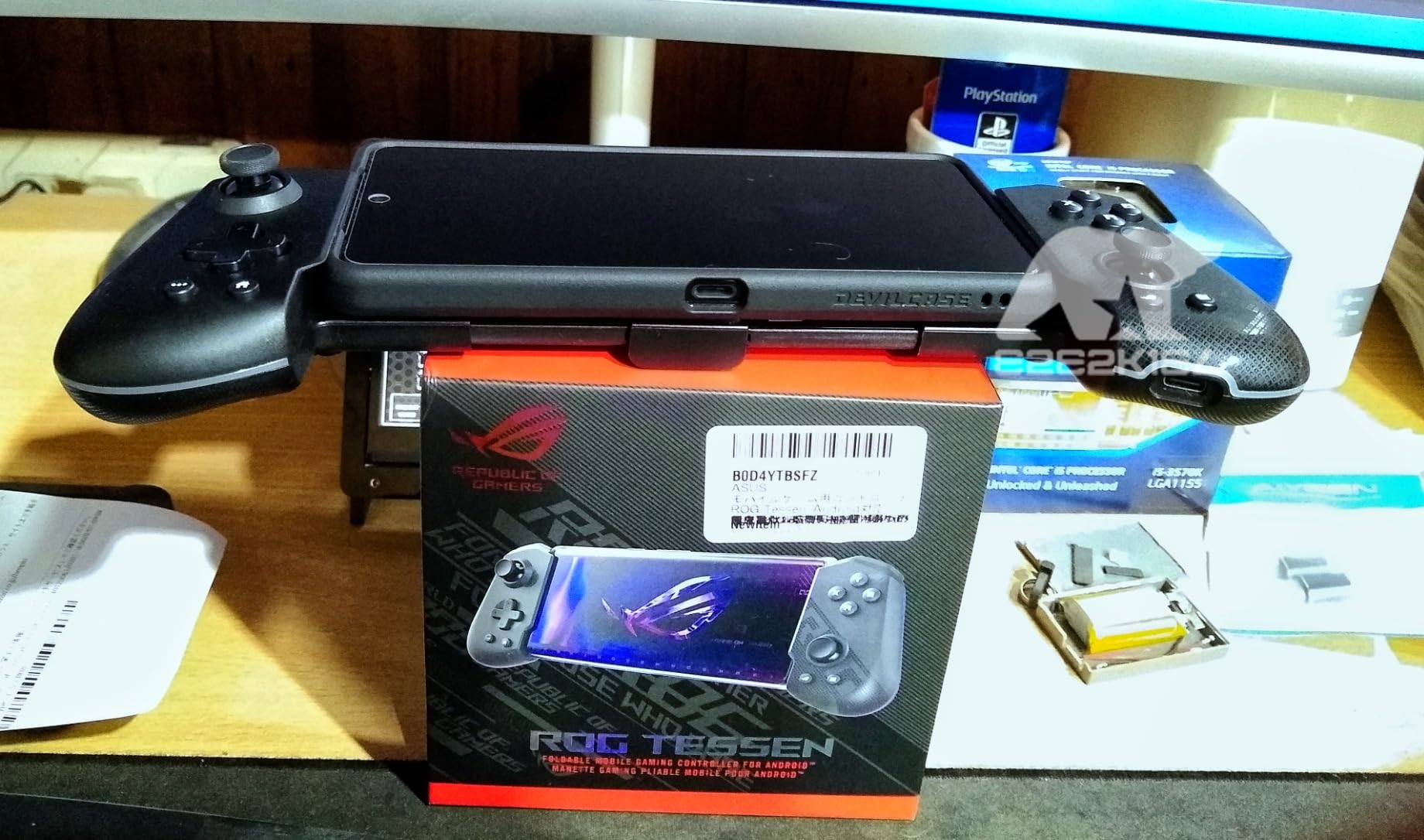ASUS ROG Tessen Mobile Gaming Controller - Android Phones ONLY, Foldable, Compact, Wired USB-C, Programmable, Fast Charging, RGB customer photo 2