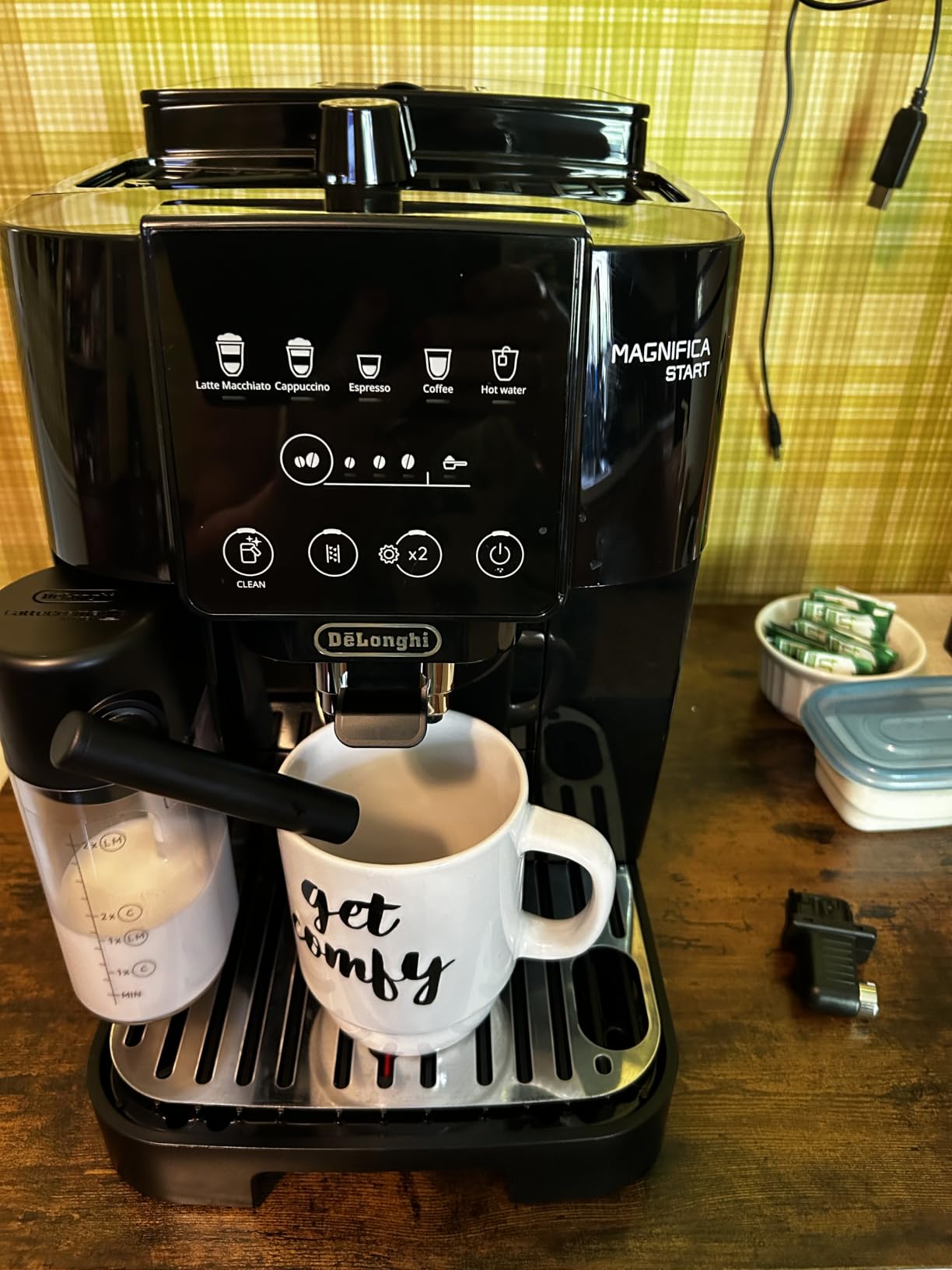 De'Longhi Magnifica Start Automatic Espresso Machine with Auto Milk Frother & Built in Grinder customer photo 1