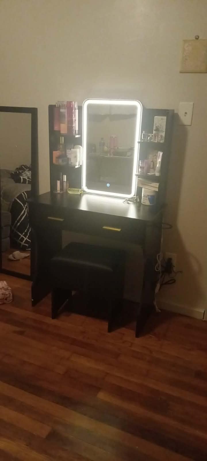 Vanity Desk with LED Lights Mirror & Power Outlet, Small Makeup Vanity Table Set with Storage Drawers & Chair, 3 Lighting Modes & Adjustable Brightness, Dressing Table for Women Girls Bedroom, White customer photo 2