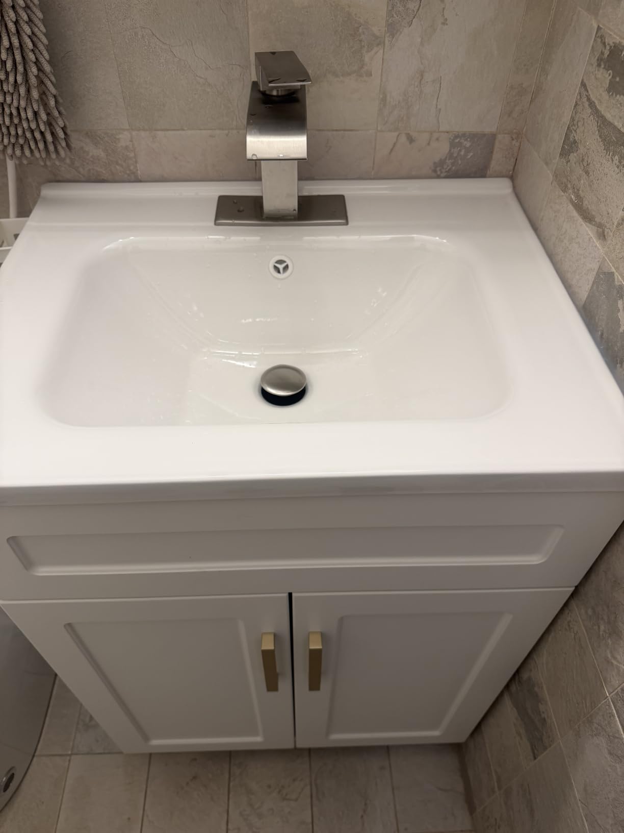 Smhxo Bathroom Vanity with Ceramic Sink, Bathroom Vanity Cabinet with 2 Doors, 24 Inches Wooden Cabinet with Sink, White customer photo 1