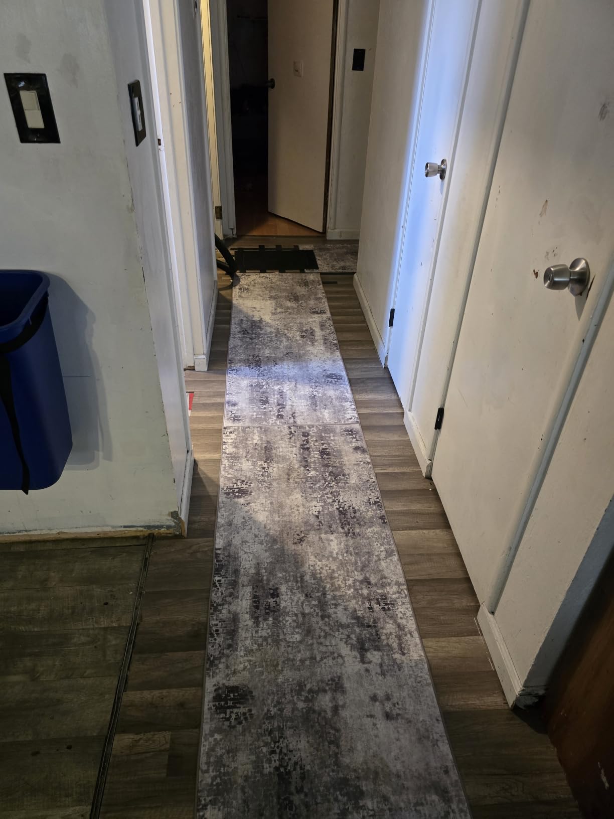 Ompaa 2x6 Rug Runners for Hallways Kitchen Runner Rug Non Slip Washable Grey Long Runner Rugs with Rubber Backing Soft Abstract Carpet Runner for Hallways, Kitchen, Bedroom, Bathroom, Entryway customer photo 2