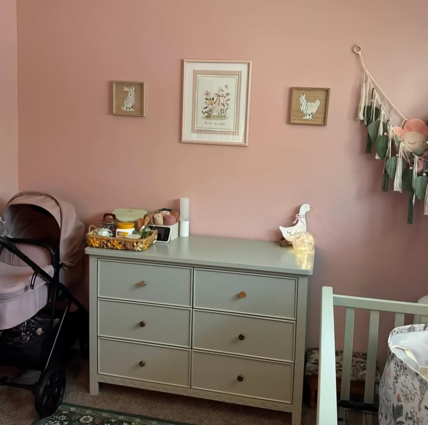 Graco Sasha 6 Drawer Dresser (Sage) - GREENGUARD Gold Certified, Wood Storage for Nursery or Kids' Room, Safe Interlocking Drawer System & Easy Assembly with Pre-Installed Tracks customer photo 1