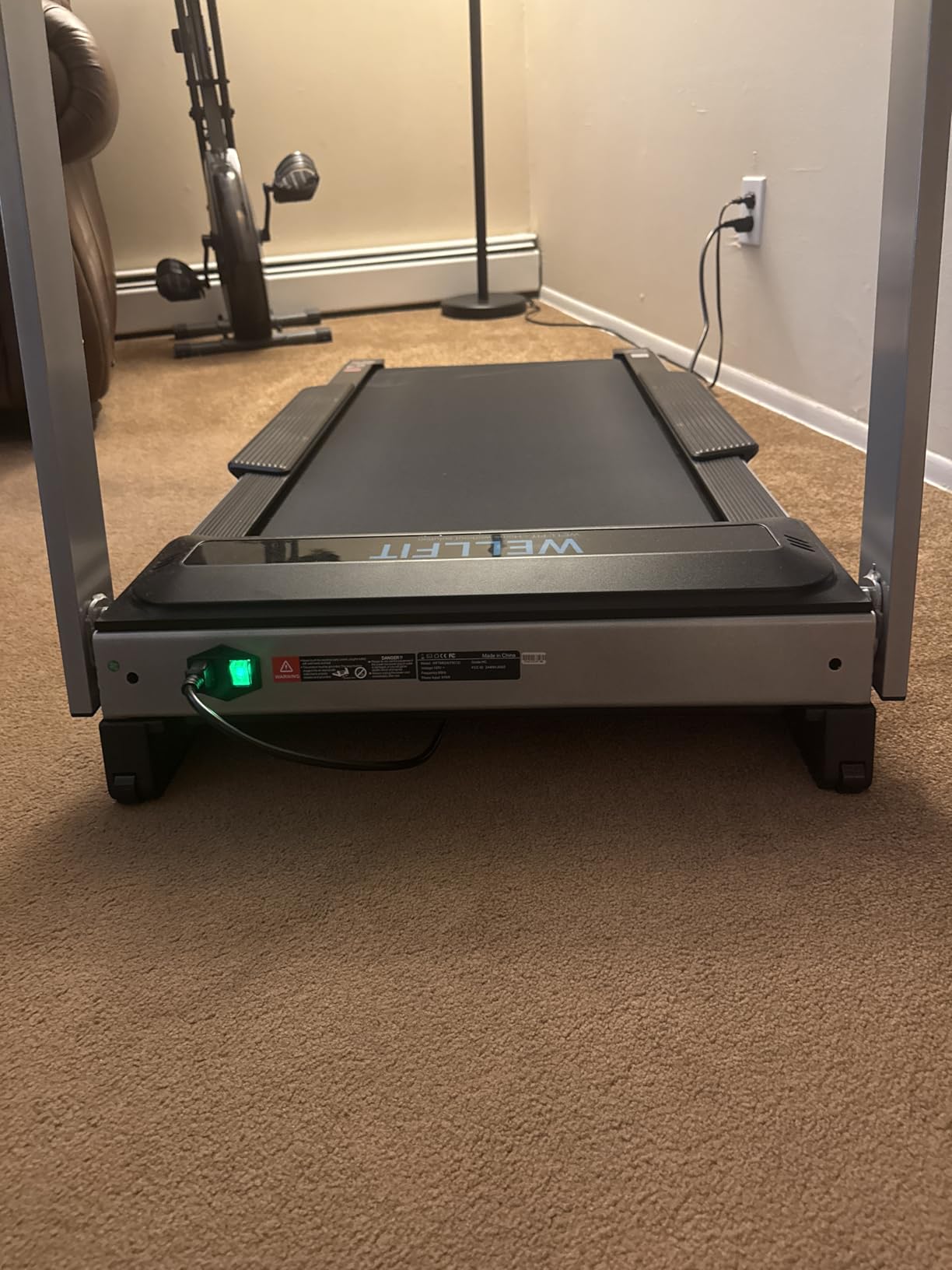 WELLFIT Home Treadmill, 2 Level Incline Heavy Duty Treadmill with Pulse Sensor, 4.0 HP, 10 MPH, 450 lbs Capacity customer photo 2