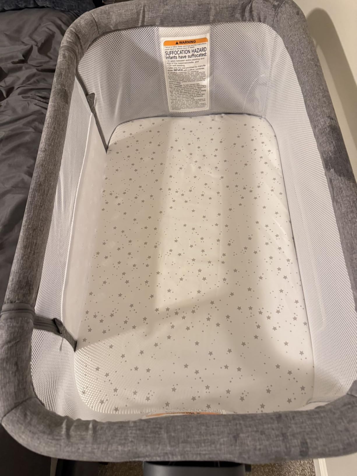 Ezebaby 3-in-1 Baby Bassinet, Rocking Baby Bassinets Bedside Sleeper, Adjustable Portable Crib for Newborn Infant with Wheels Storage Basket and Mesh Sides customer photo 1