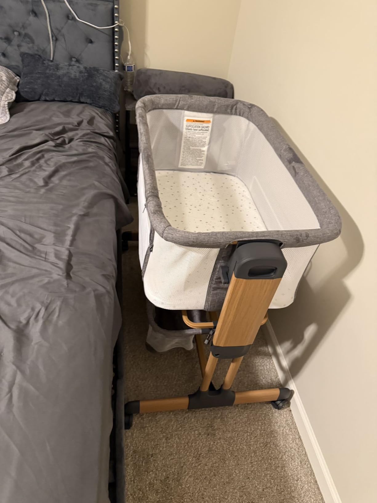 Ezebaby 3-in-1 Baby Bassinet, Rocking Baby Bassinets Bedside Sleeper, Adjustable Portable Crib for Newborn Infant with Wheels Storage Basket and Mesh Sides customer photo 2