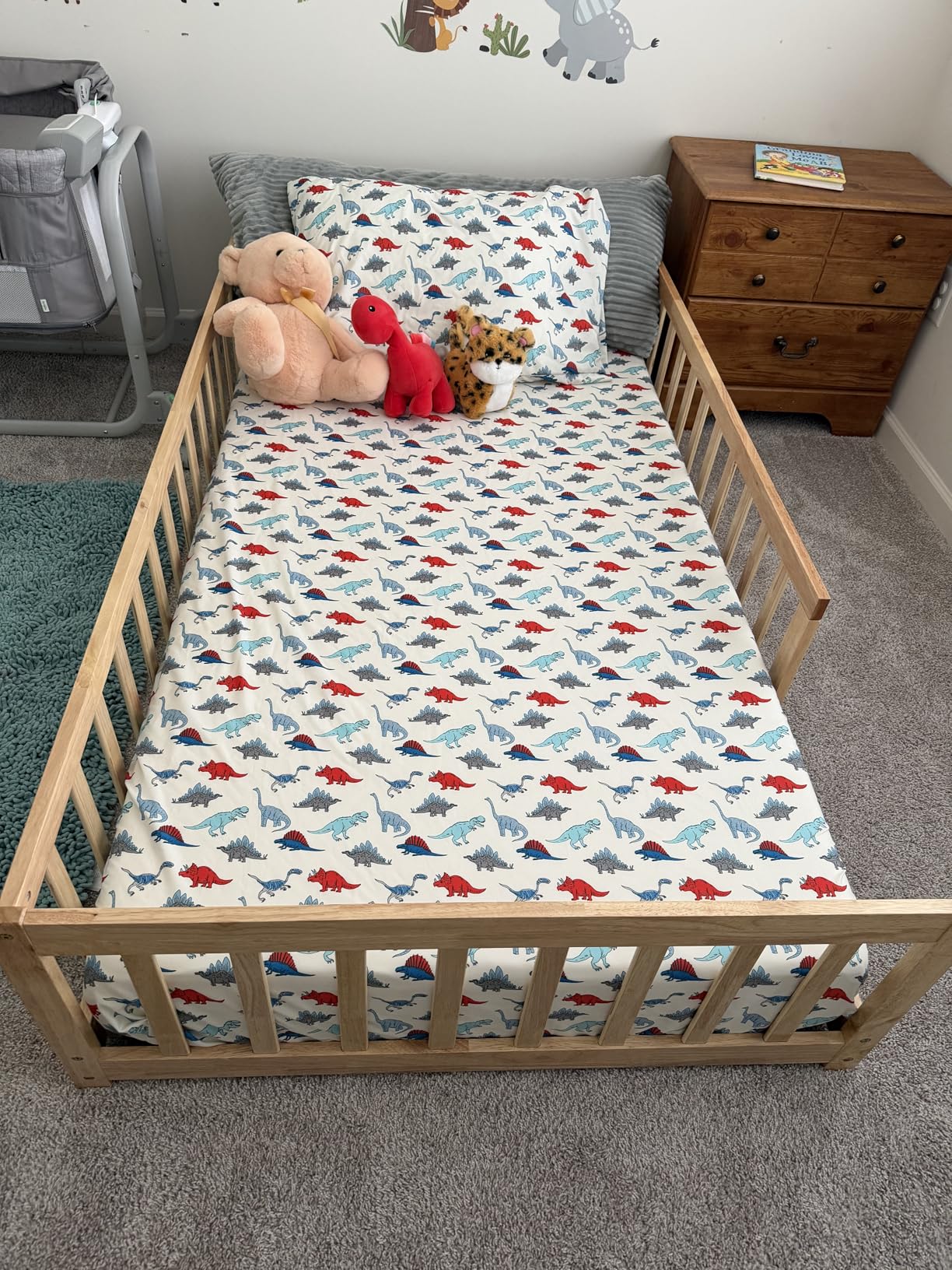 PVWIIK Twin Size Montessori Toddler Floor Bed with Wood Slats, Wood Montessori Bed Frame with Safety Guardrails, Natural customer photo 2