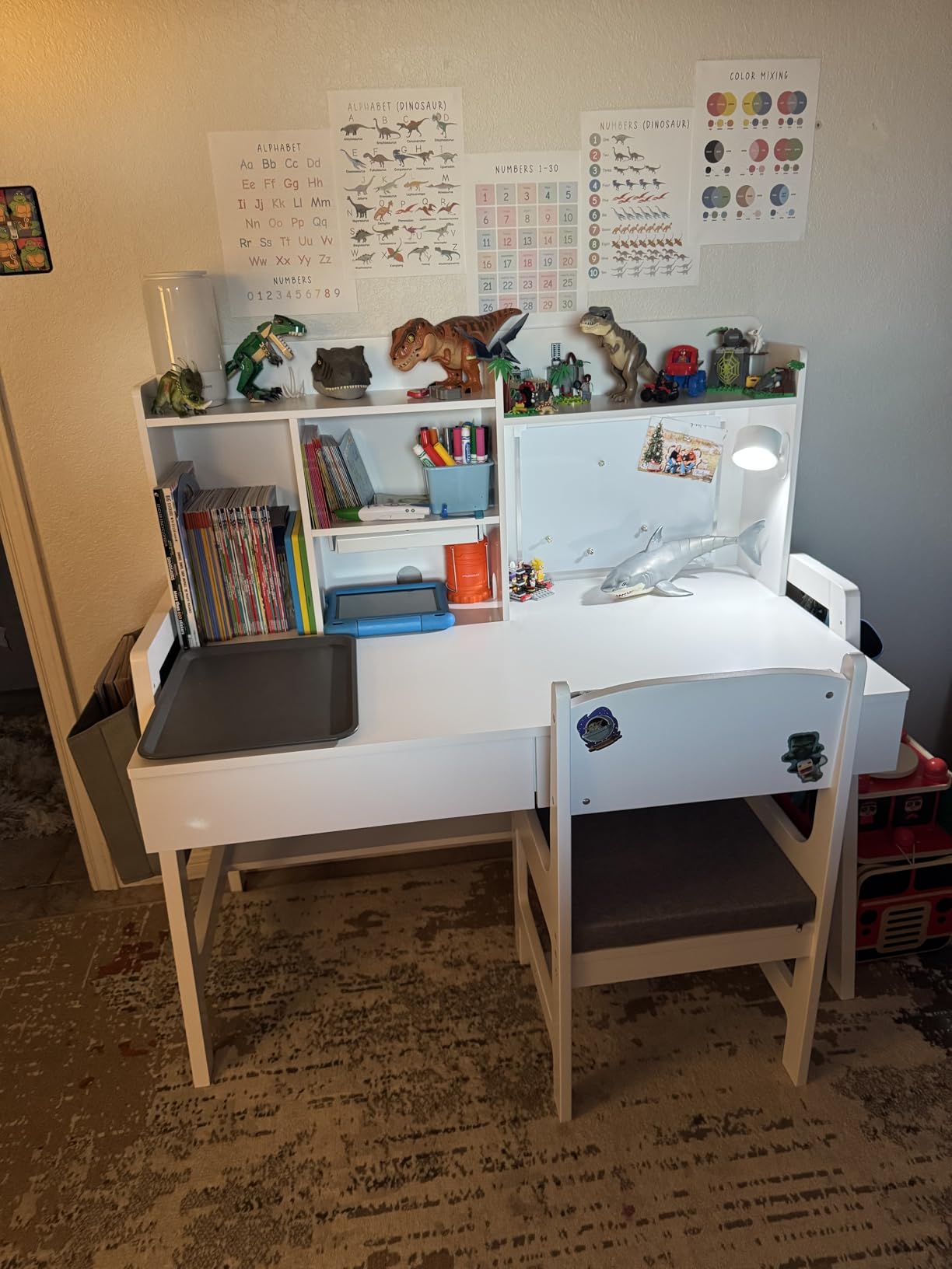 GDLF Kids Study Desk and Chair Set, Adjustable Children Study Table with Chair, Kids Wooden Desk with Hutch, Drawers, Book Stand, Whiteboard and Fabric Storage Bag for 5-12 Years Old customer photo 2