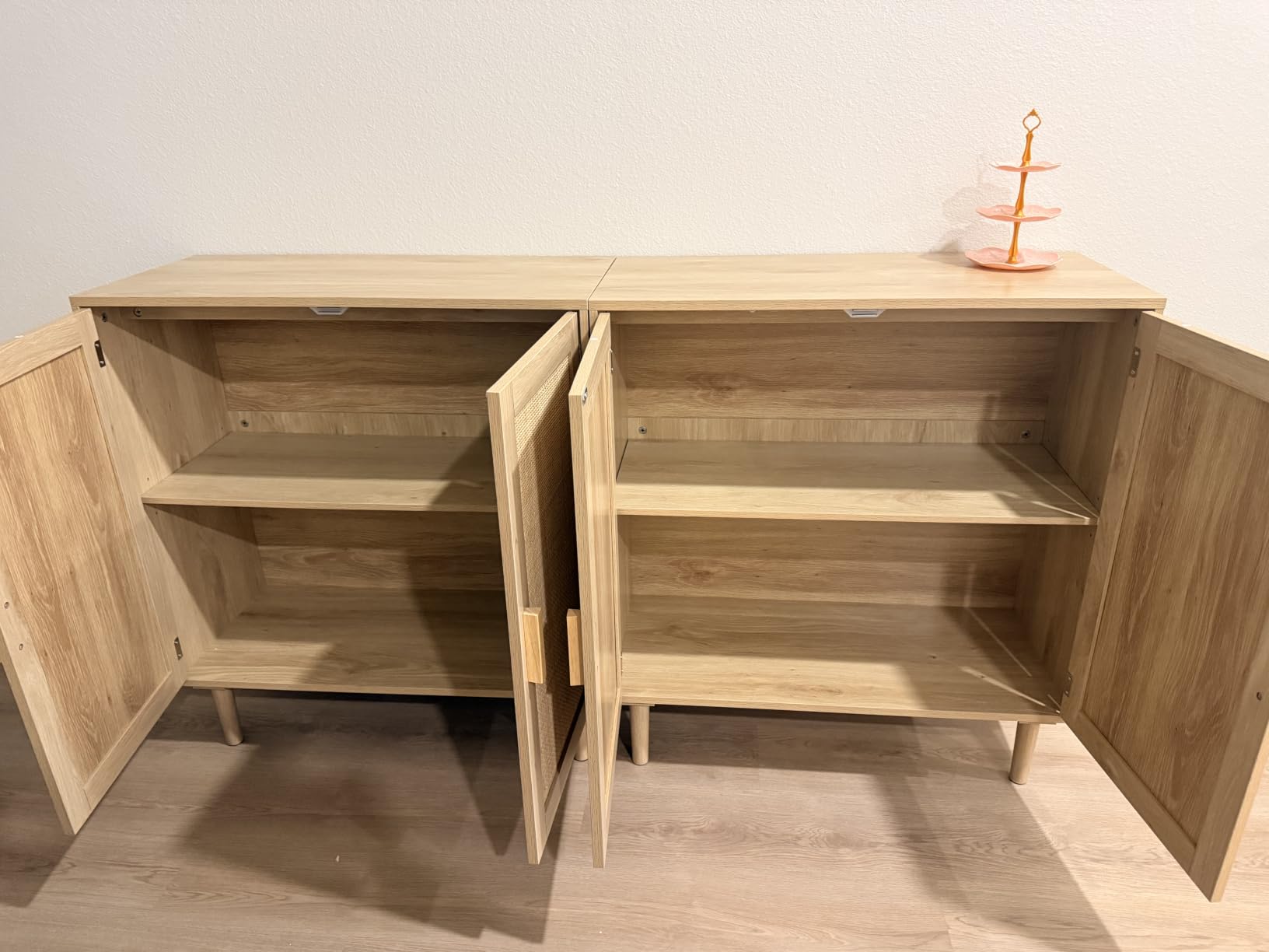 VEVOR Rattan Buffet Cabinet with Storage, 4 Magnetic Doors and Adjustable Shelves, Sideboard for Hallway, Living Room, Kitchen, Natural customer photo 2