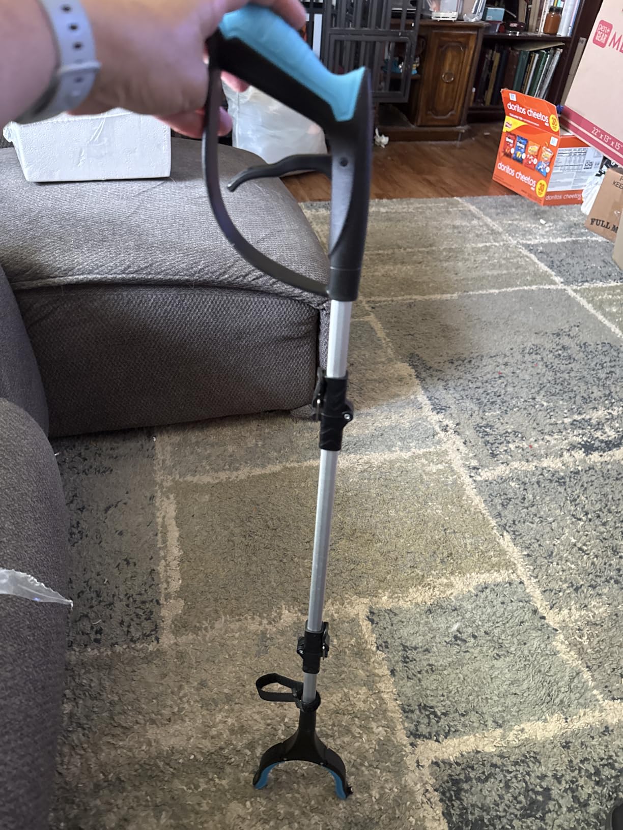 LIFE WORKS Reacher Grabber Tool, 360° Rotating Head, Lightweight 36
