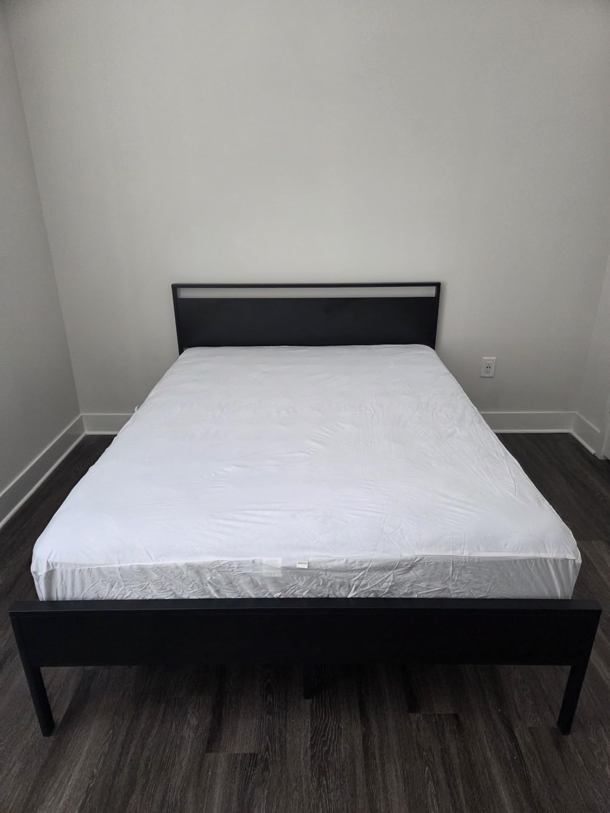 SHA CERLIN 14 Inch King Size Metal Platform Bed Frame with Wooden Headboard and Footboard, Mattress Foundation, No Box Spring Needed, Large Under Bed Storage, Black Oak customer photo 1