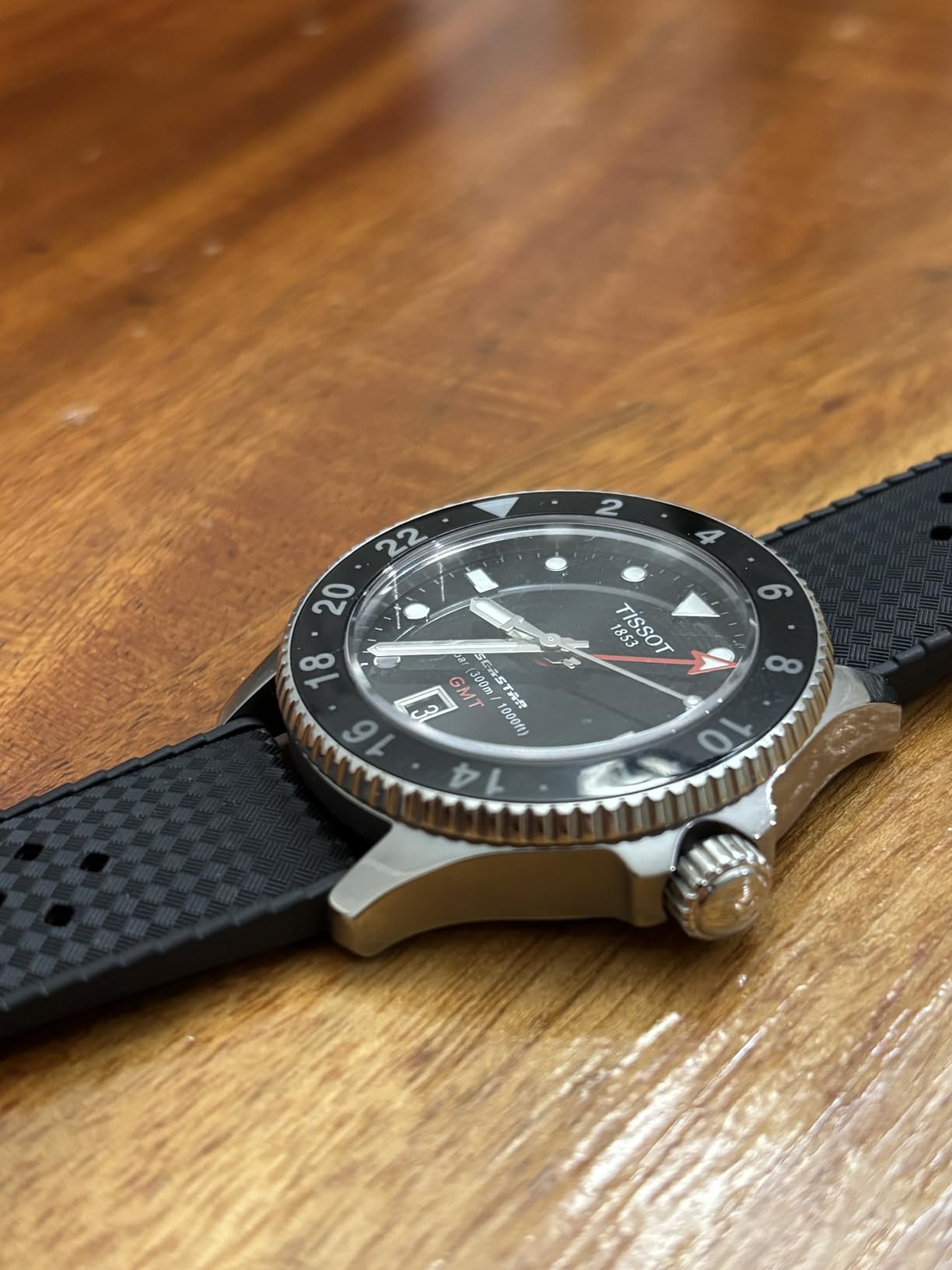 Tissot Seastar 1000 Quartz GMT customer photo 2