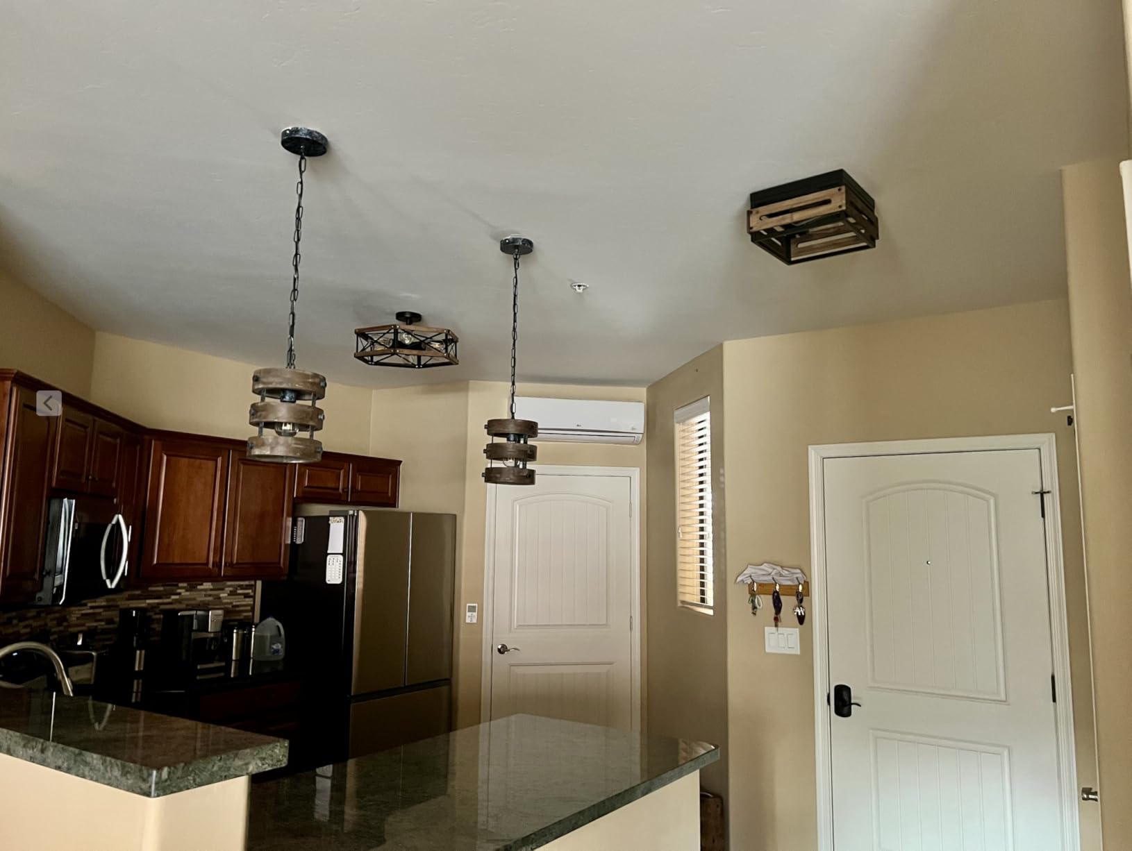 6-Light Large Rustic Farmhouse Wood Flush Mount Ceiling Light Fixture 20 inch Oak Wood and Metal Cage Semi Flush Mount Ceiling Light for Hallway Entry Dining Farmhouse Bedroom Living Room, Black customer photo 1