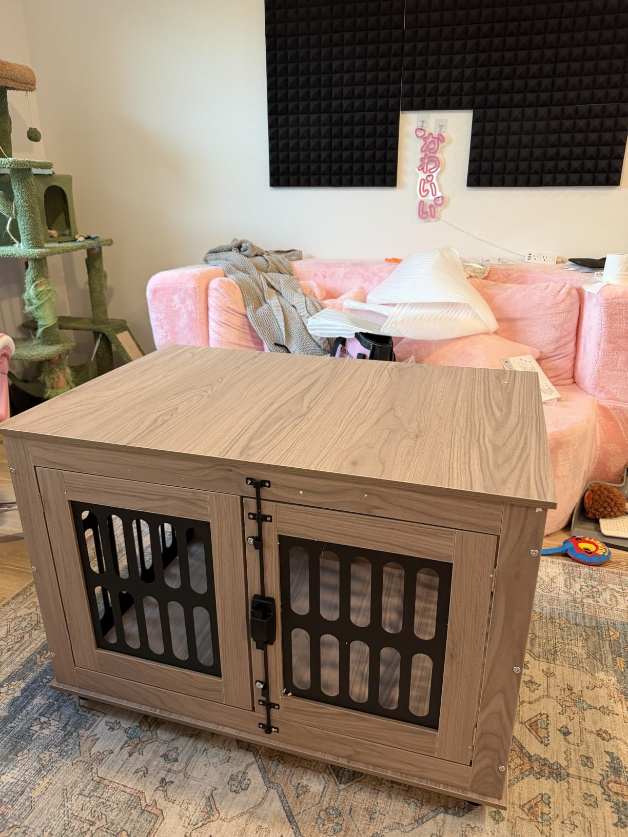 Amazon Basics Heavy Duty Dog Crate Furniture for Small to Medium Dogs, Wooden Dog House Dog Kennel Cage Indoor with Safety Lock, 38.5
