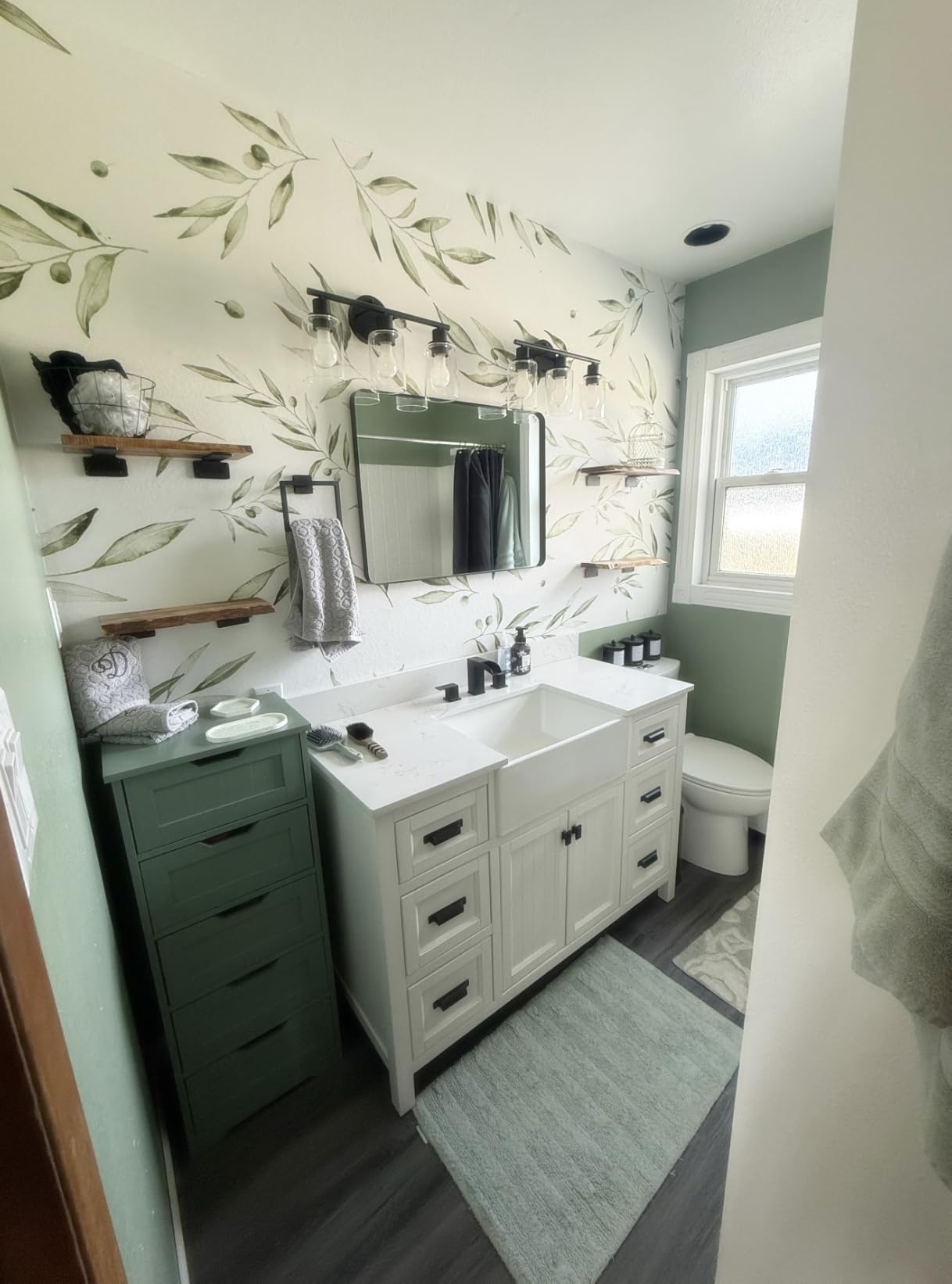 48 Inch White Bathroom Vanity with Sink, Farmhouse Bathroom Sink Cabinet with Soft Closing Doors & Dovetail Drawers, Single Apron Farm Sink, No Assembly Required customer photo 1