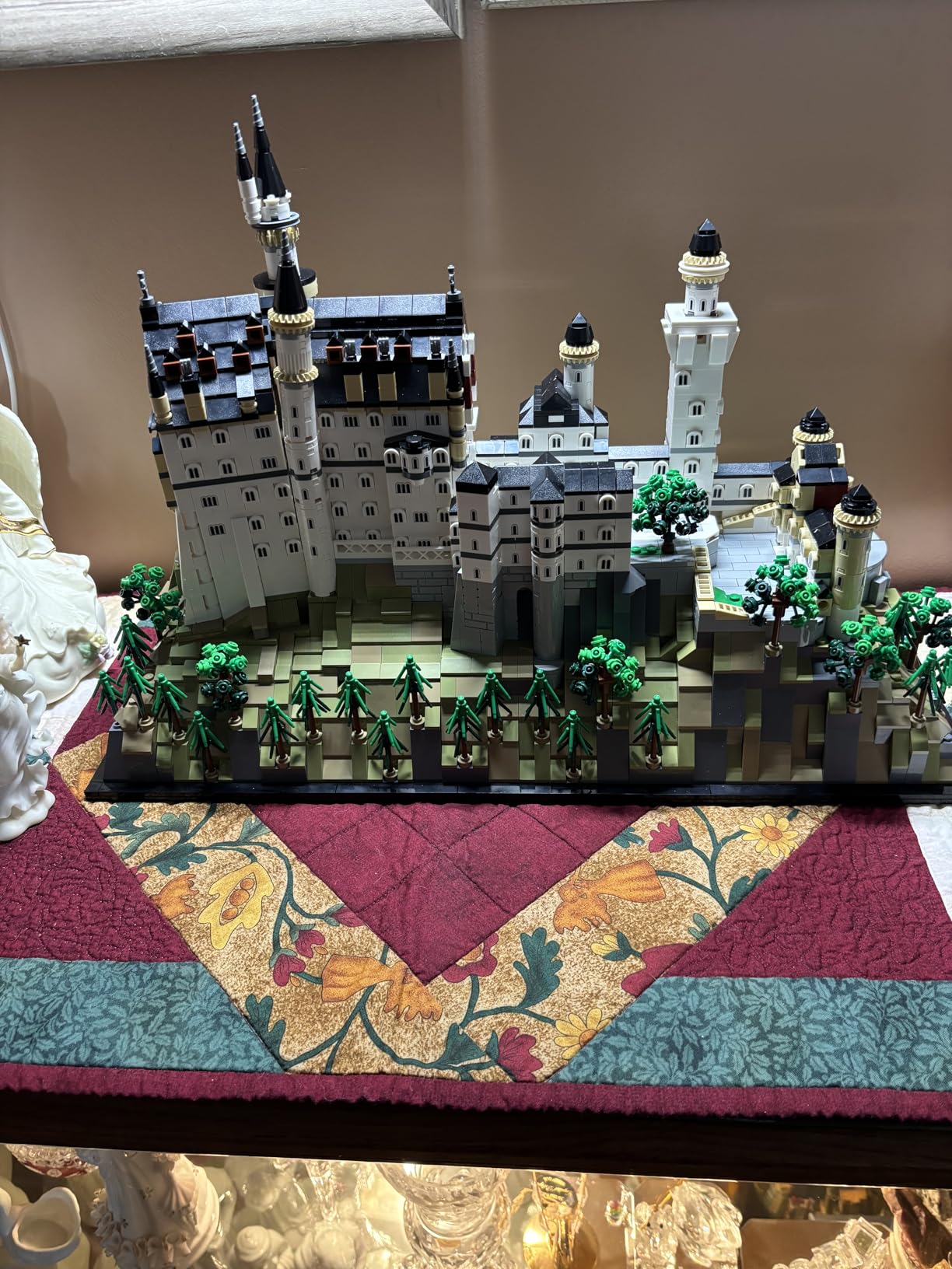 Architecture Neuschwanstein Castle Building Set - Collectible Bavarian Castle Model Kit for Arts & Crafts - Building Blocks for Adults, Ages 18+ - Gifts for Men and Women - 21063 customer photo 1
