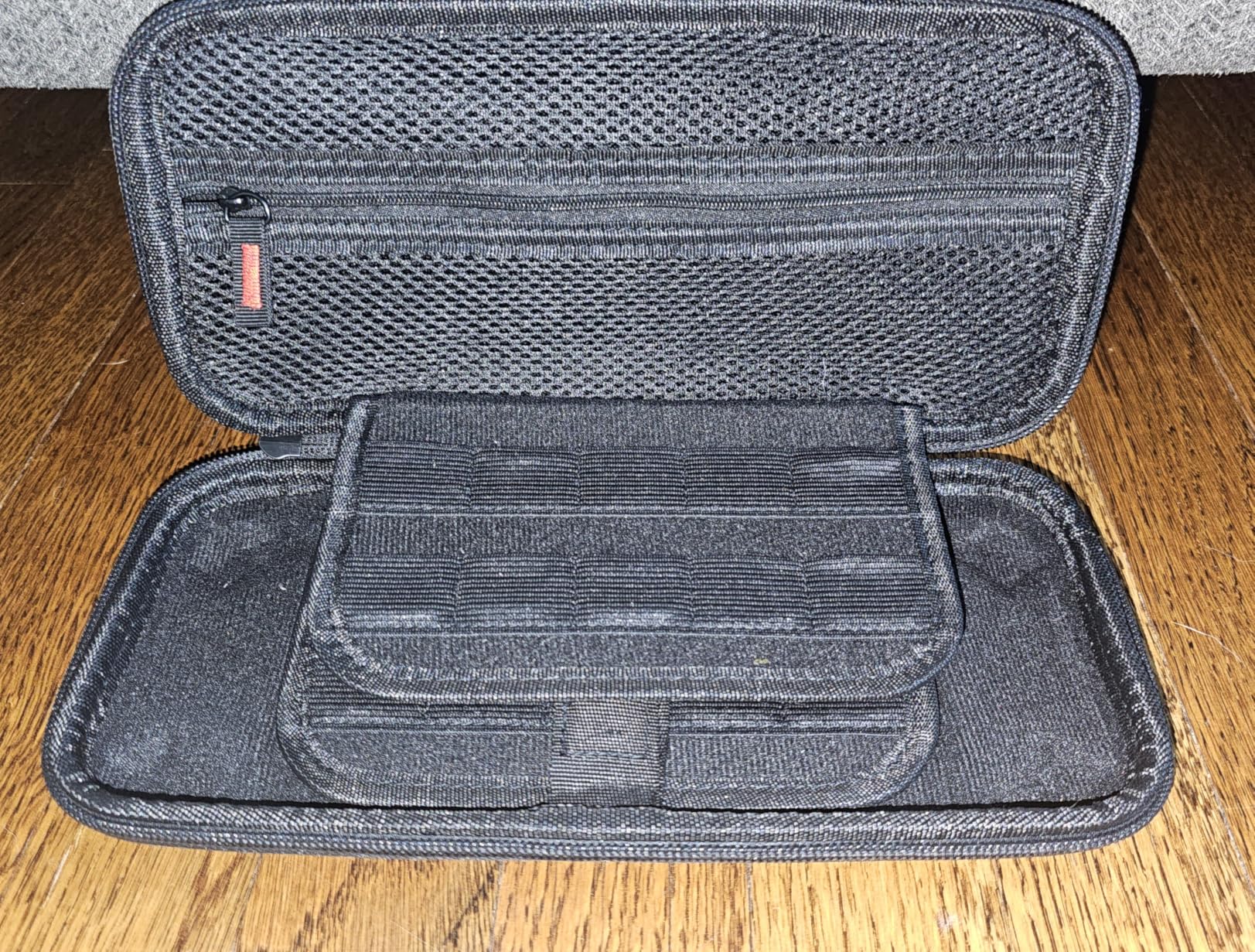 daydayup Switch Carrying Case Compatible with Nintendo Switch 2, with 24 Games Cartridges Protective Hard Shell Travel Carrying Pouch for Console & Accessories customer photo 2