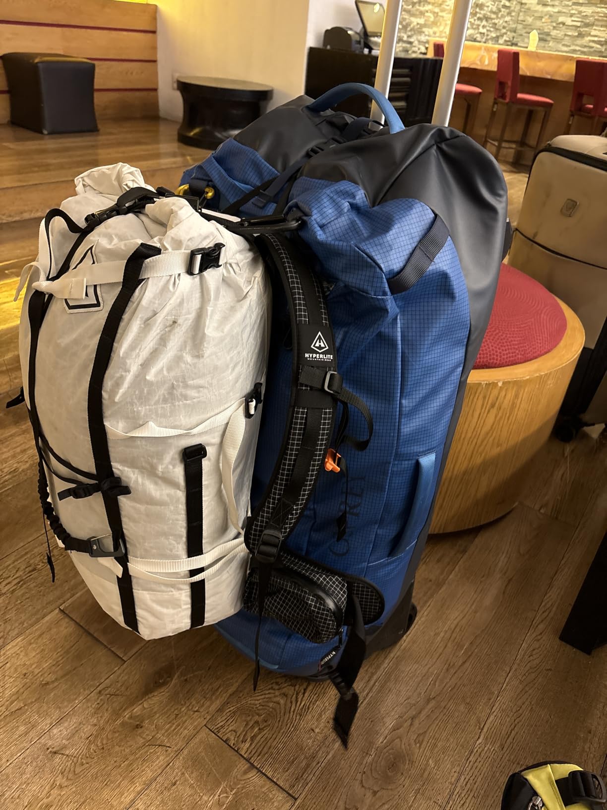 Osprey Transporter 120L Wheeled Travel Duffel Bag - Extra Large Lightweight Rolling Suitcase for Men and Women, Raven Black customer photo 1