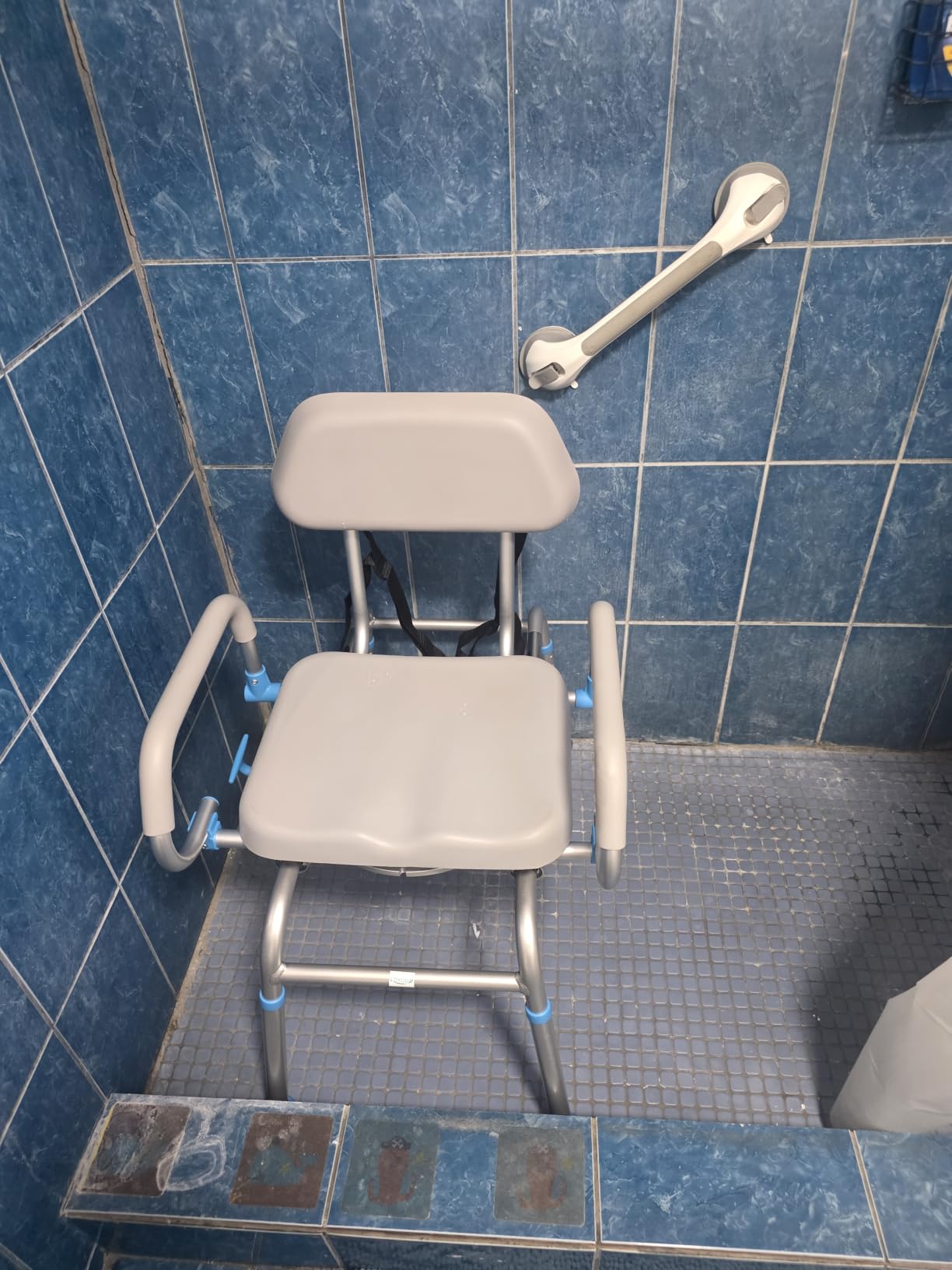 Loyoda Sliding Shower Chair Tub Transfer Bench for Bathtub, Gray, Standard | Padded Shower Bench with Pivoting Arms, Height Adjustable Shower Seat, FSA/HSA Eligible, 350 lbs customer photo 2
