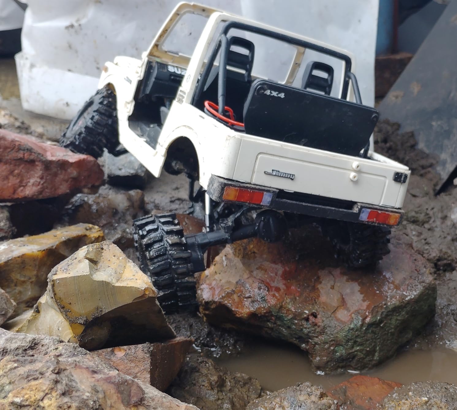 ARRIS WPL C74-1 Jimny JA11 1/10 RC Rock Crawler 4WD RTR Truck | Realistic Jimny Body, LED Lights, Full Proportional Control, Trail Adventure Ready customer photo 2
