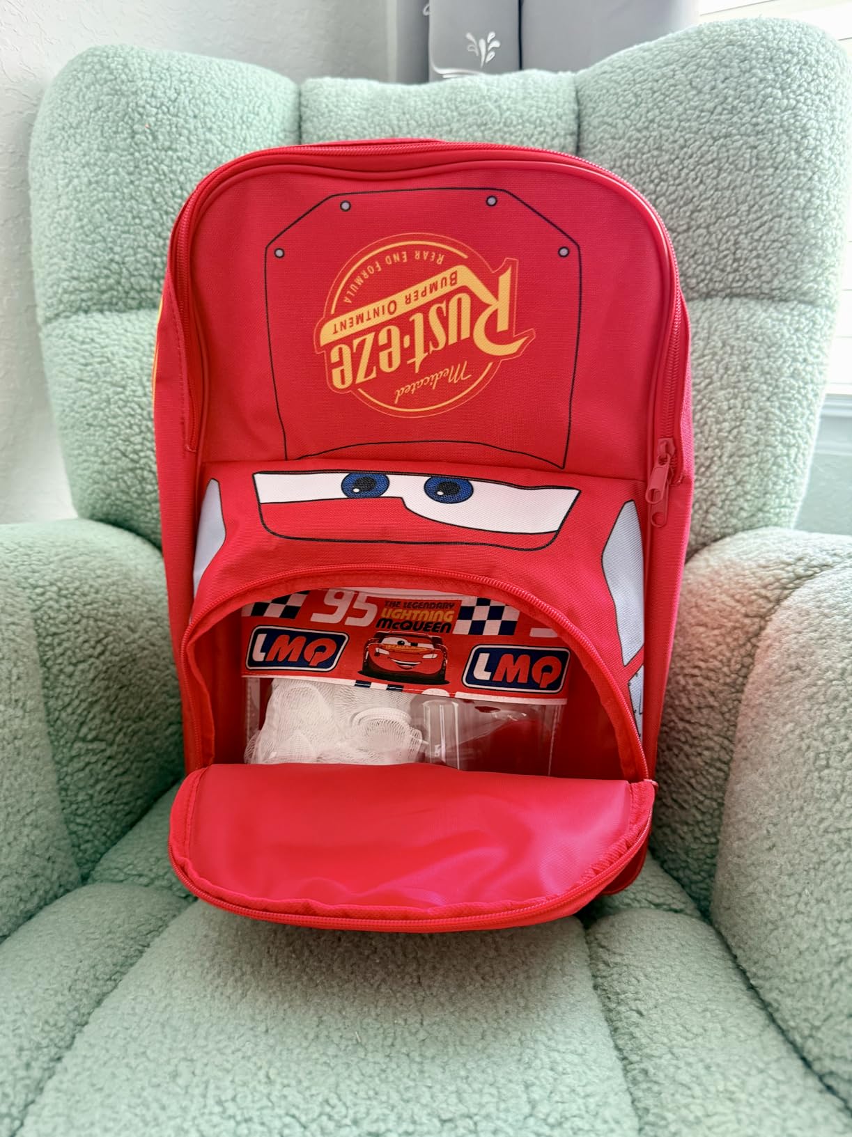 Disney Cars Lightning McQueen Carry-On Luggage with Wheels & Telescopic Handle for Kids 17