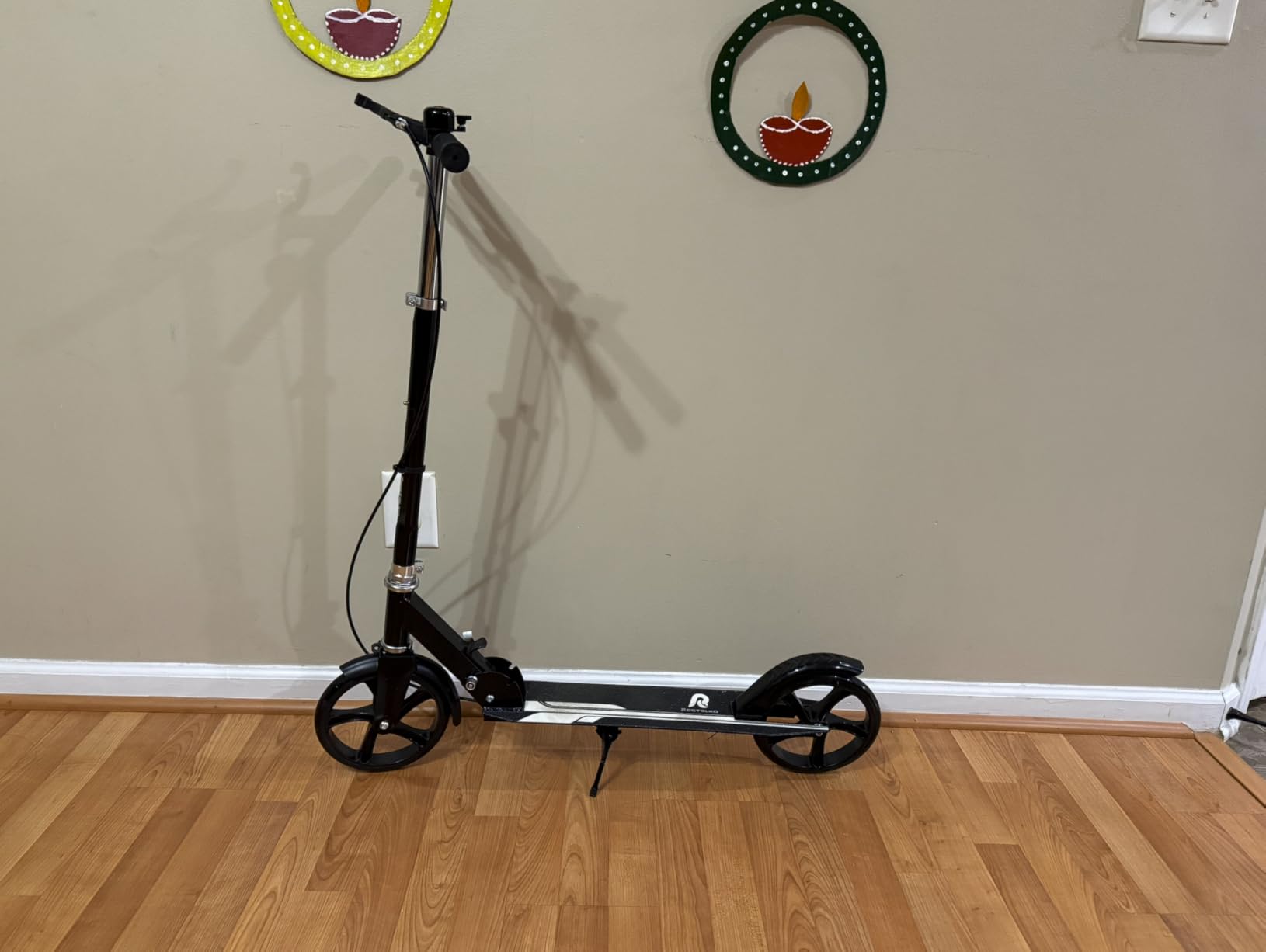 Non-Electric Scooters for Kids 8-12, Teens & Adults - Foldable Commuter Scooter with 8