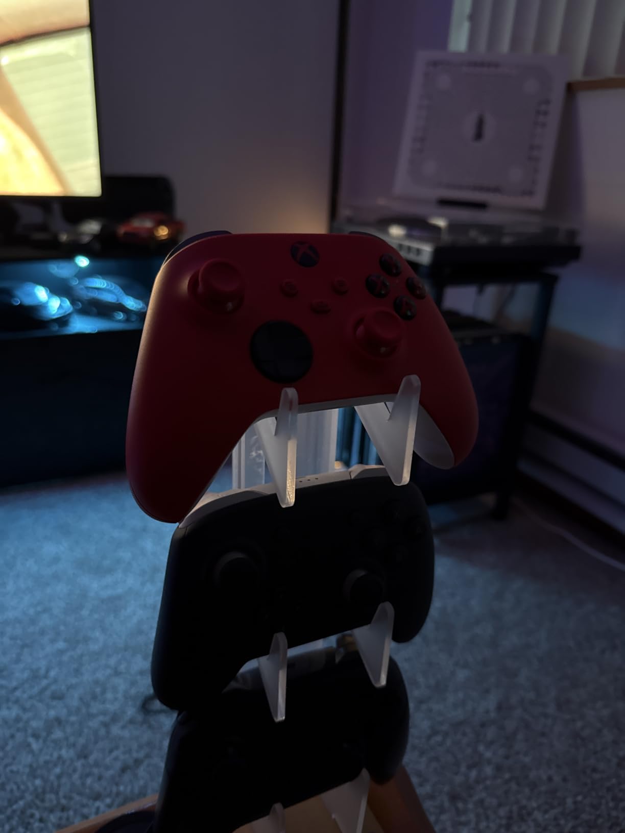 XBOX Wireless Gaming Controller | Pulse Red | Console, PC, & Cloud Devices | Textured Grip | Wireless, Bluetooth, USB-C Connectivity customer photo 1