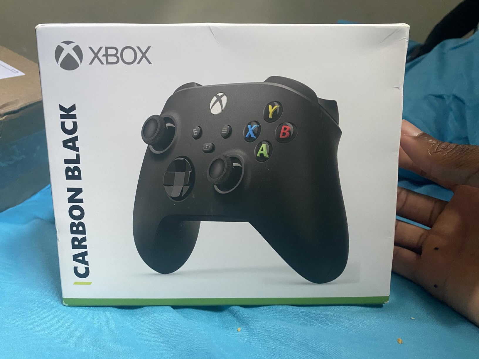 XBOX Wireless Gaming Controller | Carbon Black | Console, PC, & Cloud Devices | Textured Grip | Wireless, Bluetooth, USB-C Connectivity customer photo 2